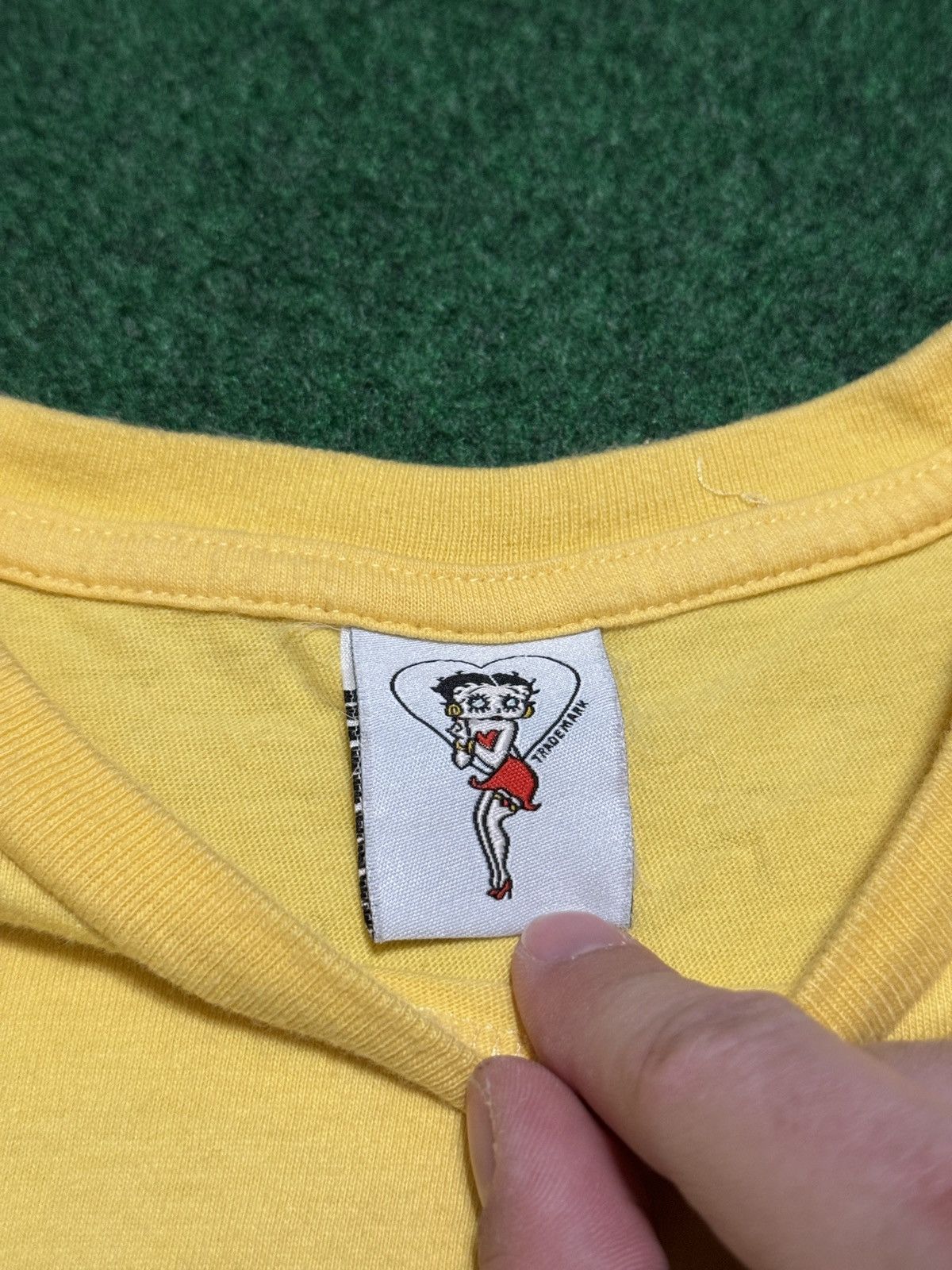 Vintage Betty Boop Flirtin With Danger Vintage Y2K M Womens T Shirt Size M / US 6-8 / IT 42-44 - 3 Thumbnail