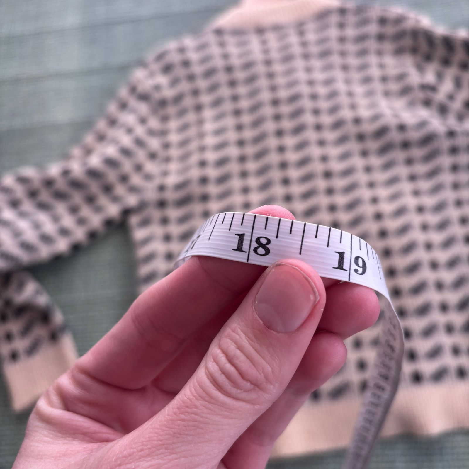 Sears × Vintage 1960s Sears brand zip up wool cardigan, cream and black Size US M / EU 48-50 / 2 - 9 Thumbnail