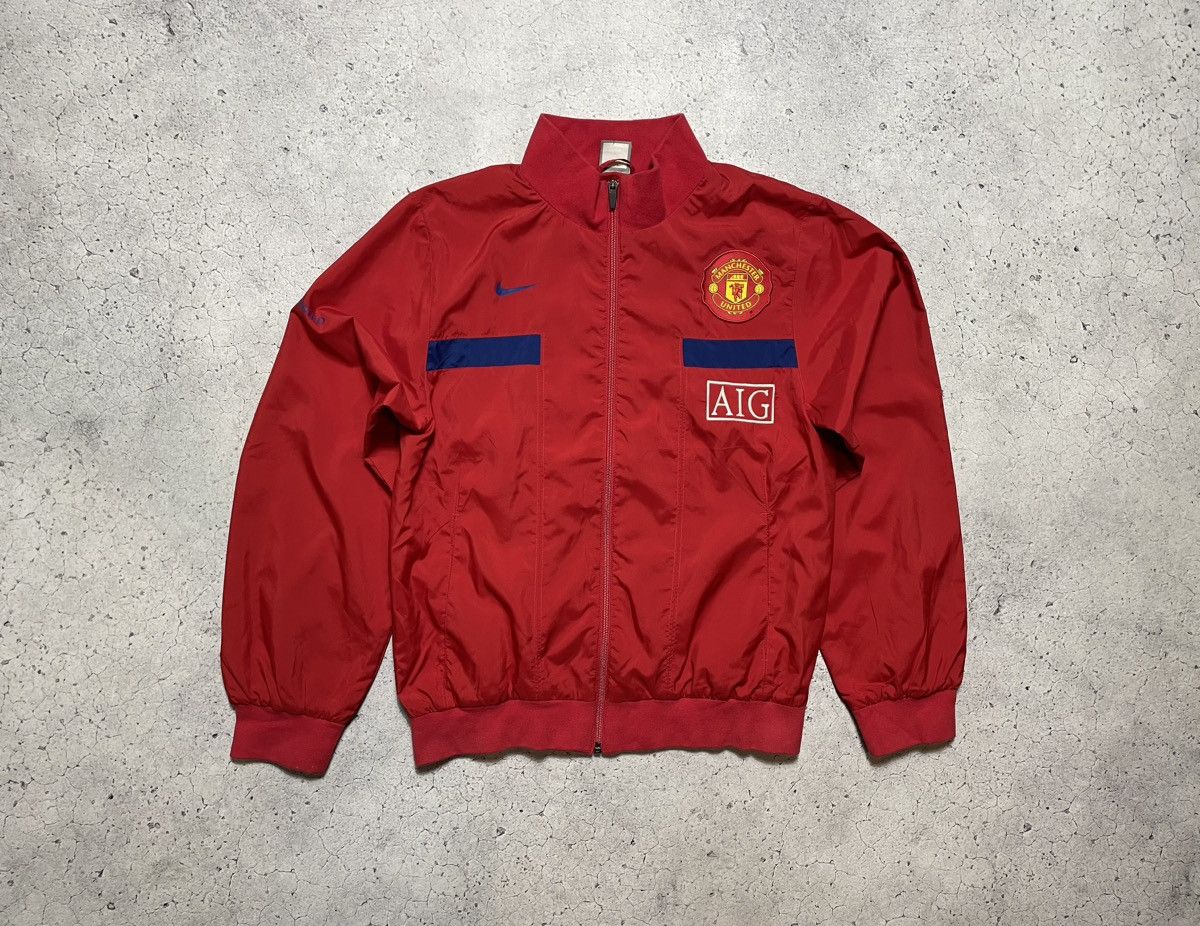 Nike Vintage Nylon Windbreaker Jacket Nike Manchester United Y2K Size US S / EU 44-46 / 1 - 1 Thumbnail