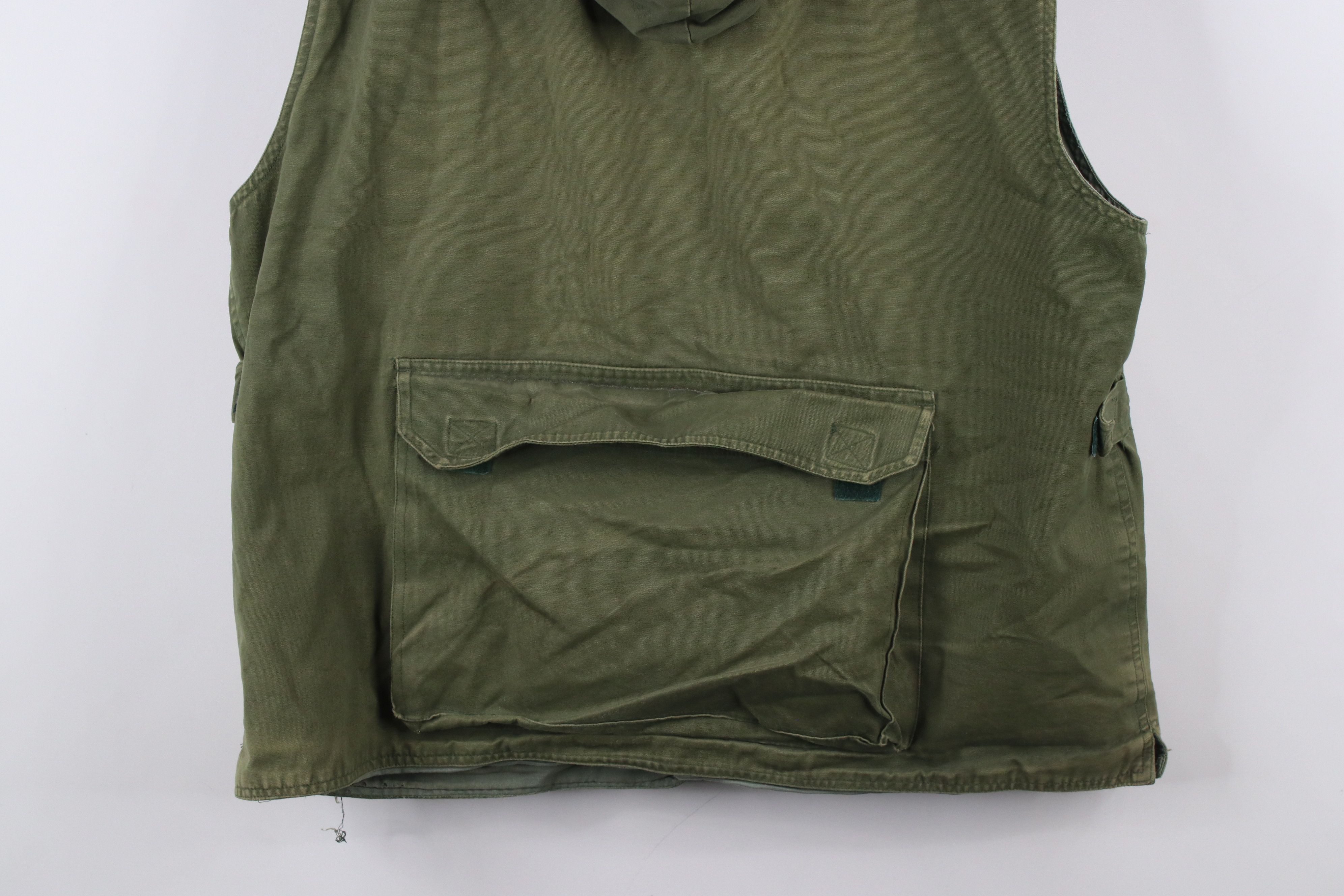 Vintage Vintage 90s Streetwear Tactical Hooded Vest Jacket Green Size US L / EU 52-54 / 3 - 18 Thumbnail