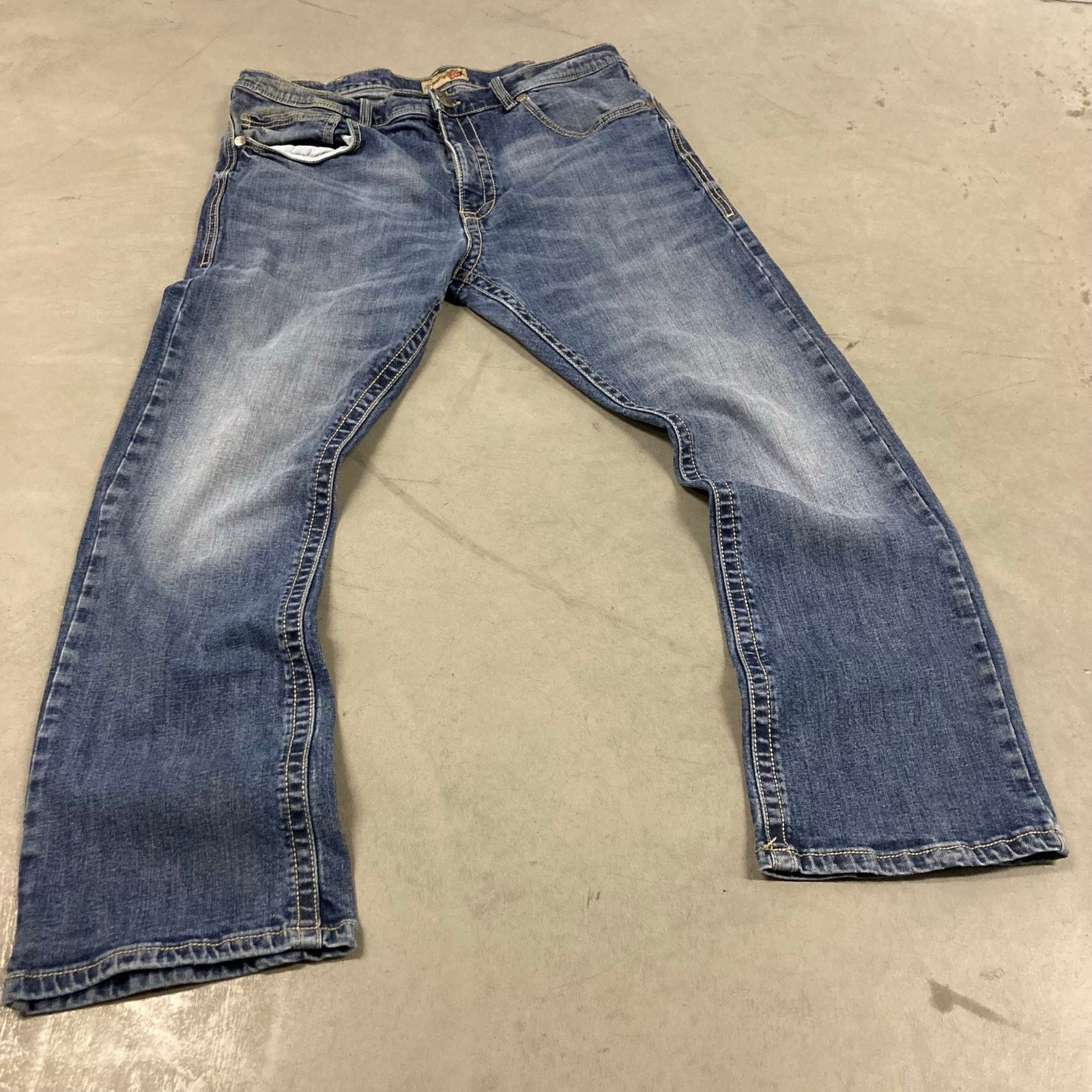 Wrangler Y2K wrangler bootcut Jeans 36x28 Size US 36 / EU 52 - 1 Thumbnail