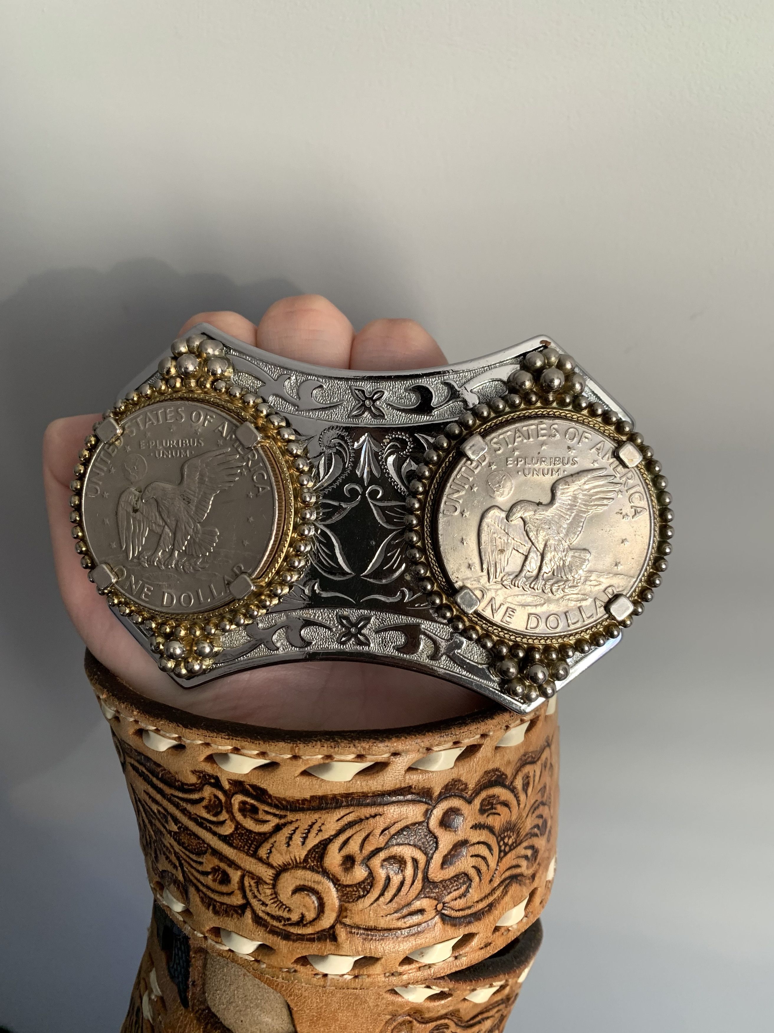 Vintage Vintage Leather Belt W/ Coin Buckle Size ONE SIZE - 2 Thumbnail