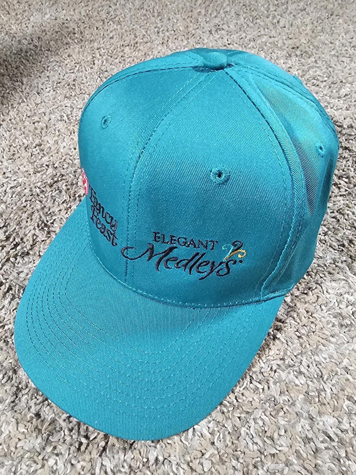 Otto fancy feast elegant medley's cat food hat Size ONE SIZE - 1 Thumbnail