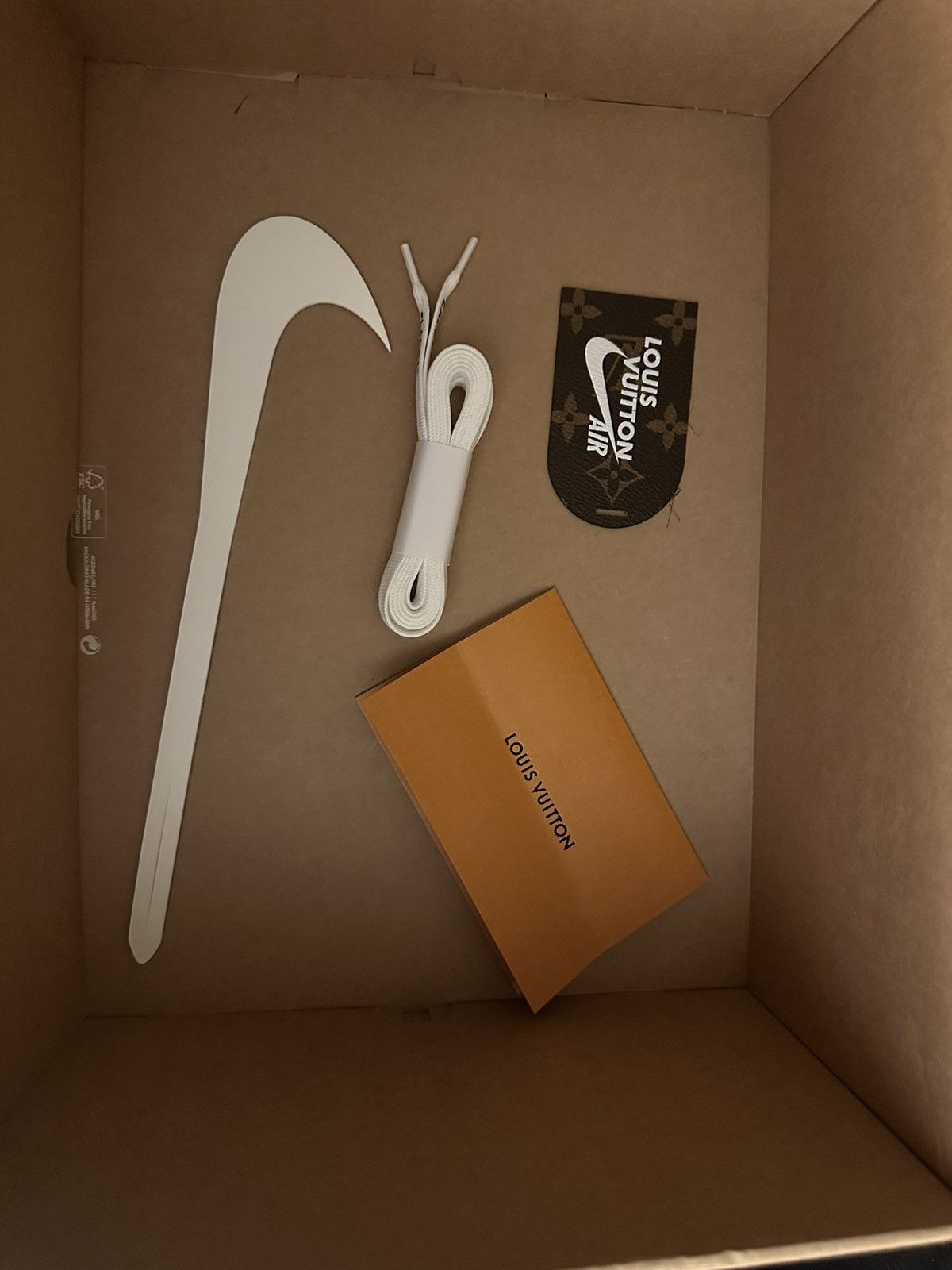 Louis Vuitton × Nike × Virgil Abloh Louis Vuitton Nike Air Force 1 Low by Virgil Abloh Size US 9.5 / EU 42-43 - 19 Thumbnail