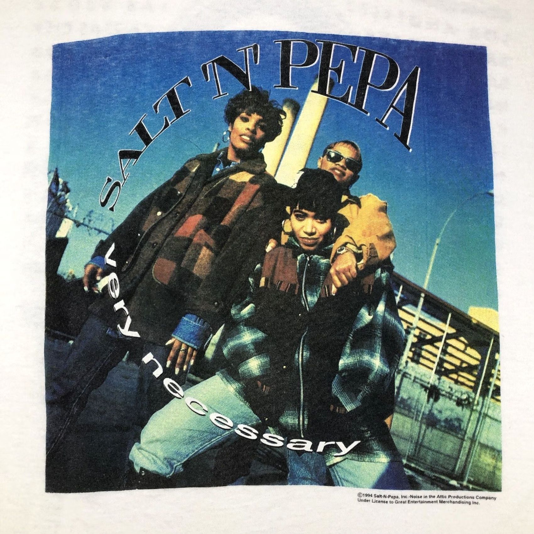 Vintage VINTAGE Salt-N-Pepa Very Necessary Tour Single Stitch T-Shirt 90s RARE XL White Cotton Men Short Sleeve Crew Neck Logo Graphic Print Size US XL / EU 56 / 4 - 3 Thumbnail