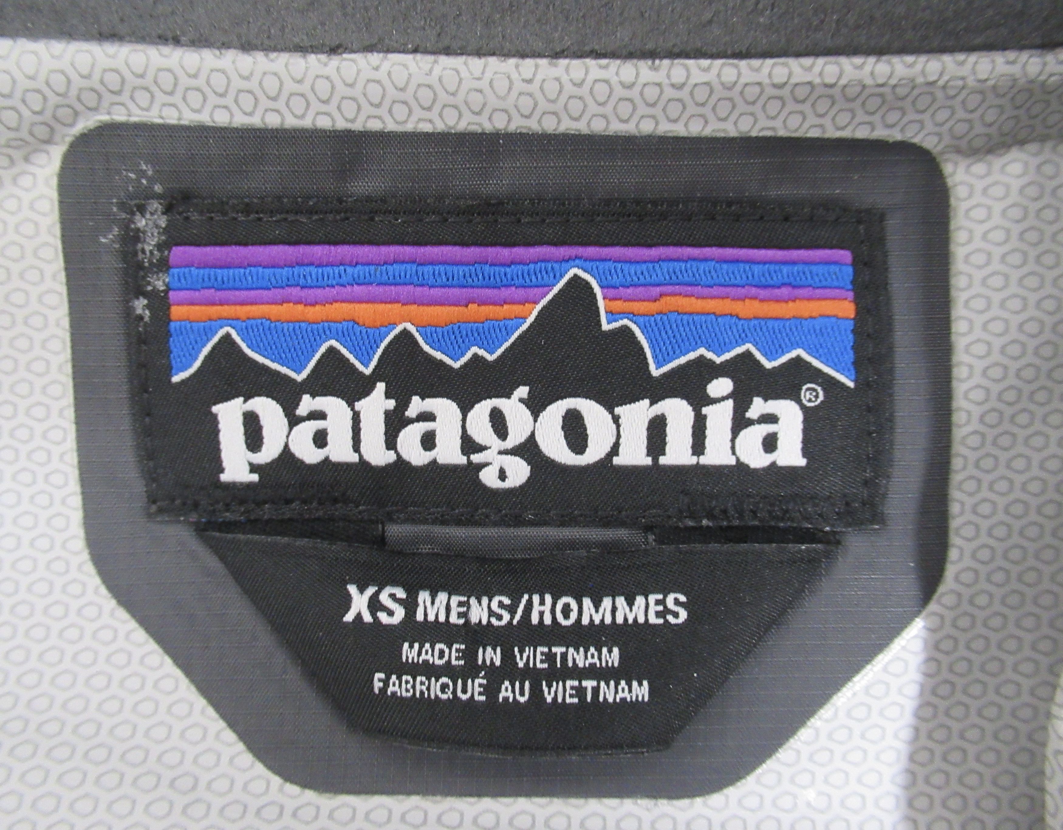 Patagonia Patagonia Men's Torrentshell Parka Forge Grey FGE 27070FA16 Size US XS / EU 42 / 0 - 5 Thumbnail