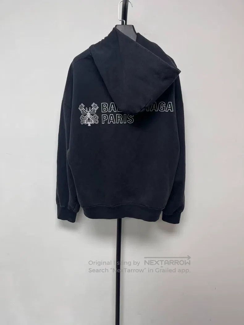 Balenciaga Balenciaga Logo Letter Printed Zipper Hooded Long Sleeve S Size US L / EU 52-54 / 3 - 2 Thumbnail