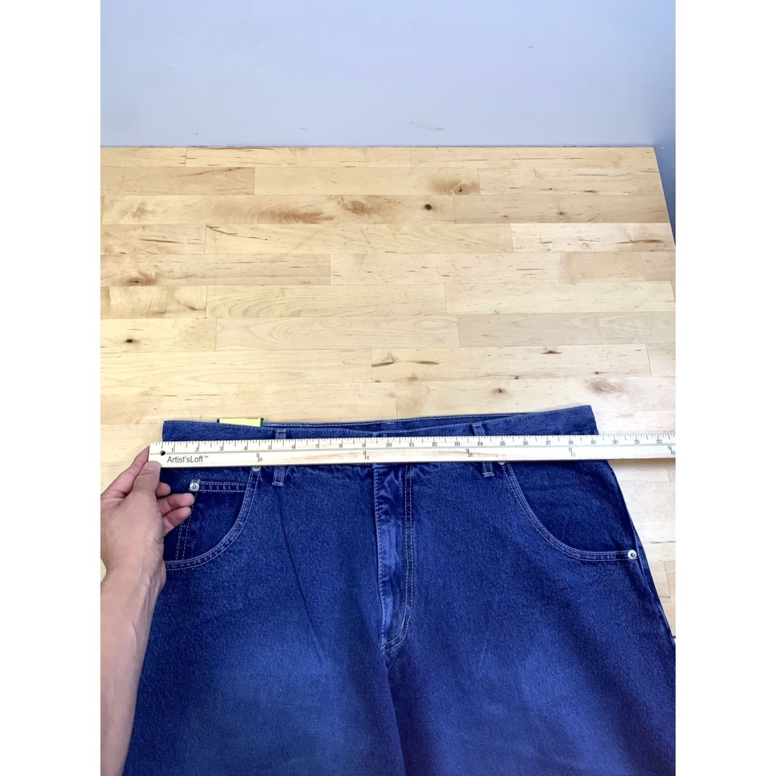 Vintage VINTAGE Solo Denim Jeans Men 40x31 Blue 90s Y2K Baggy Skate Hip Hop 13223 Jeans Mens 40 Regular Blue 5-Pocket Design Inseam 31 Baggy Straight Vintage Size US 40 / EU 56 - 5 Thumbnail