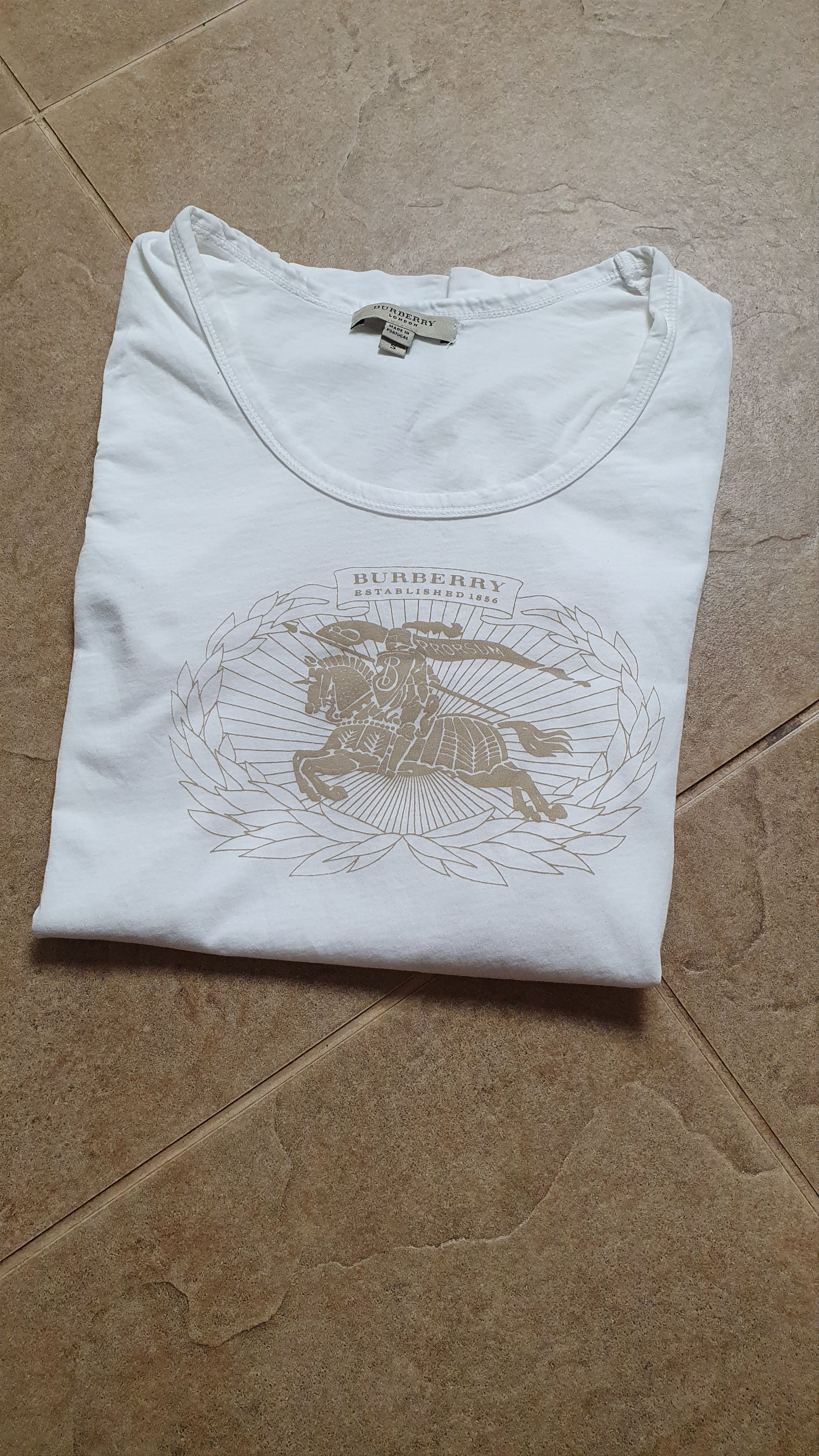 Burberry Women's t shirts Burberry London Authentic Big Logo Size S / US 4 / IT 40 - 5 Thumbnail