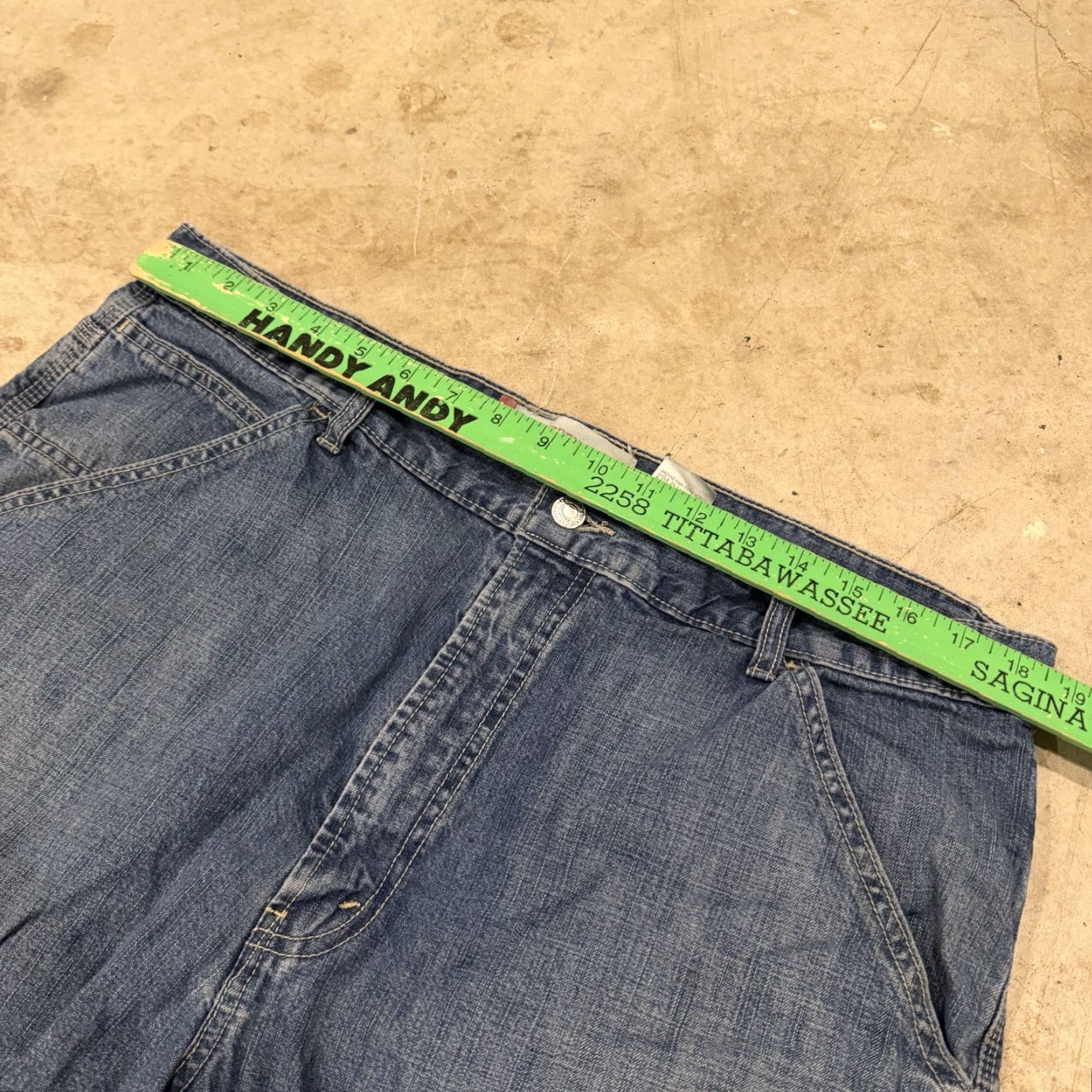 Levi's VINTAGE Levis Carpenter Denim Shorts Mens W38 Blue Dark Wash Y2K Jort Skater Size US 38 / EU 54 - 6 Thumbnail