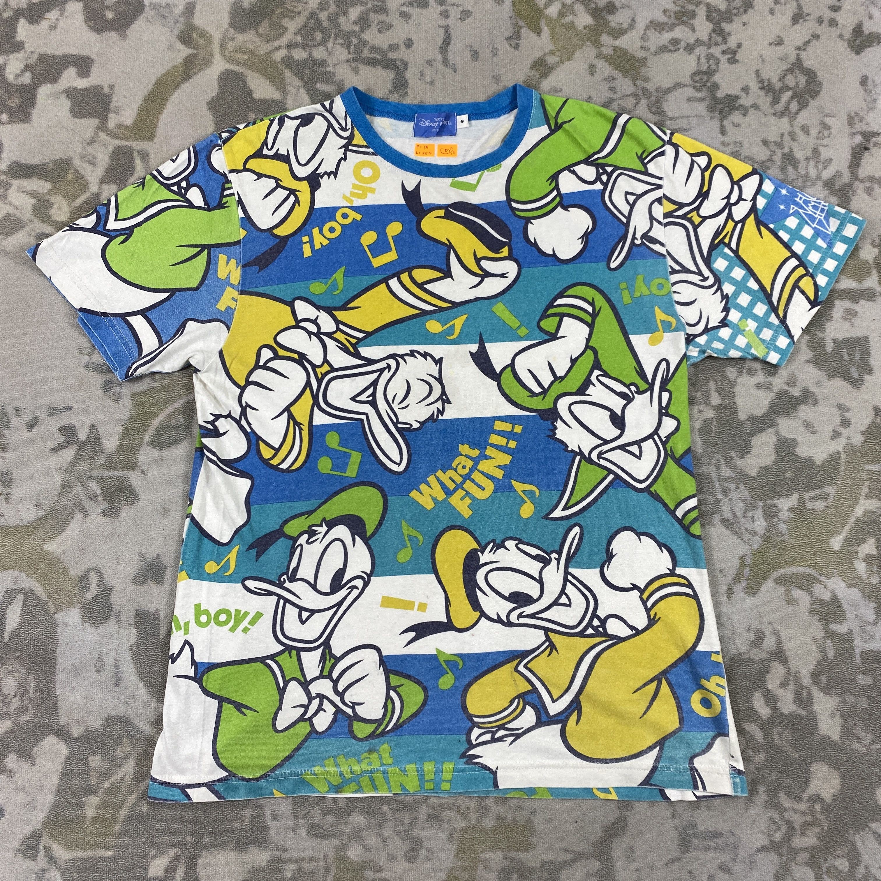 Cartoon Network Vintage Disney Donald Duck Full Print Small T-shirt -D058 Size US S / EU 44-46 / 1 - 1 Thumbnail