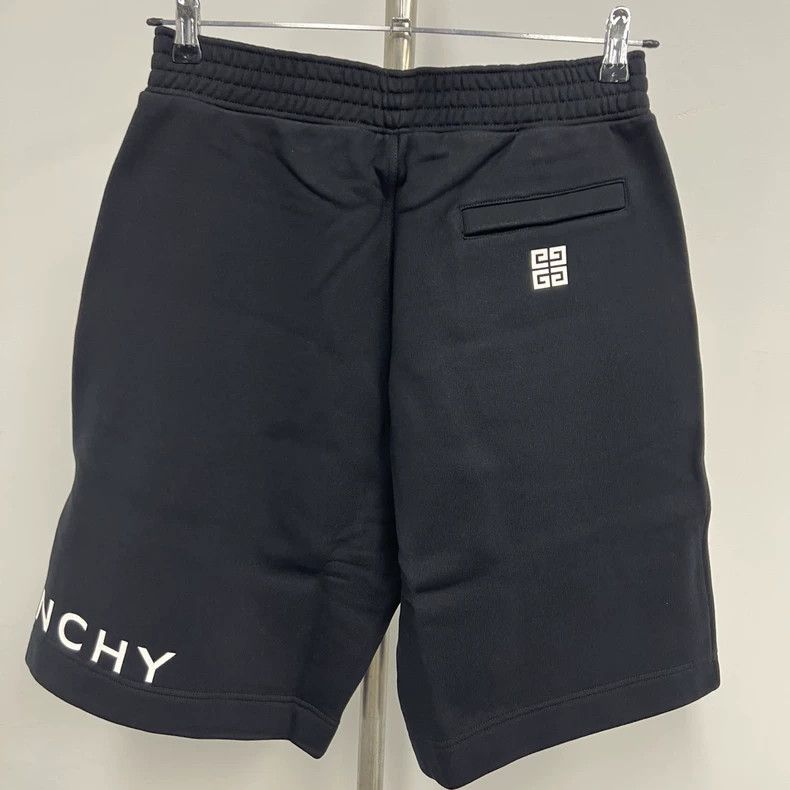 Givenchy Givenchy SizeM Men's Casual Shorts Size US 29 - 2 Thumbnail