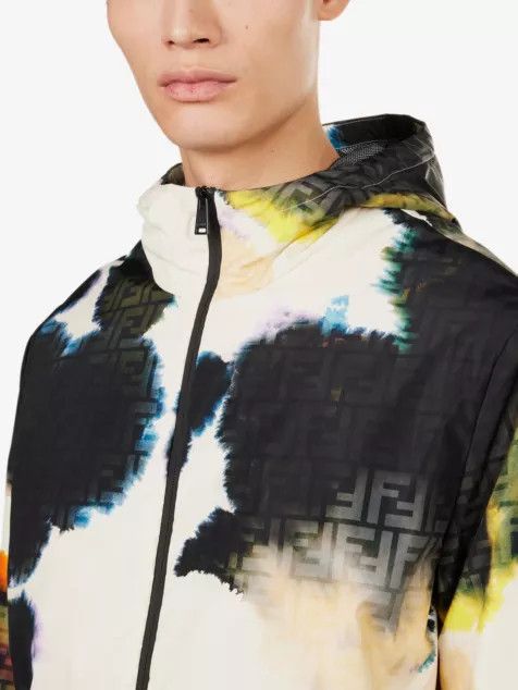 Fendi o1loc1c0824 Cagoule in Multicolor Size US M / EU 48-50 / 2 - 5 Thumbnail
