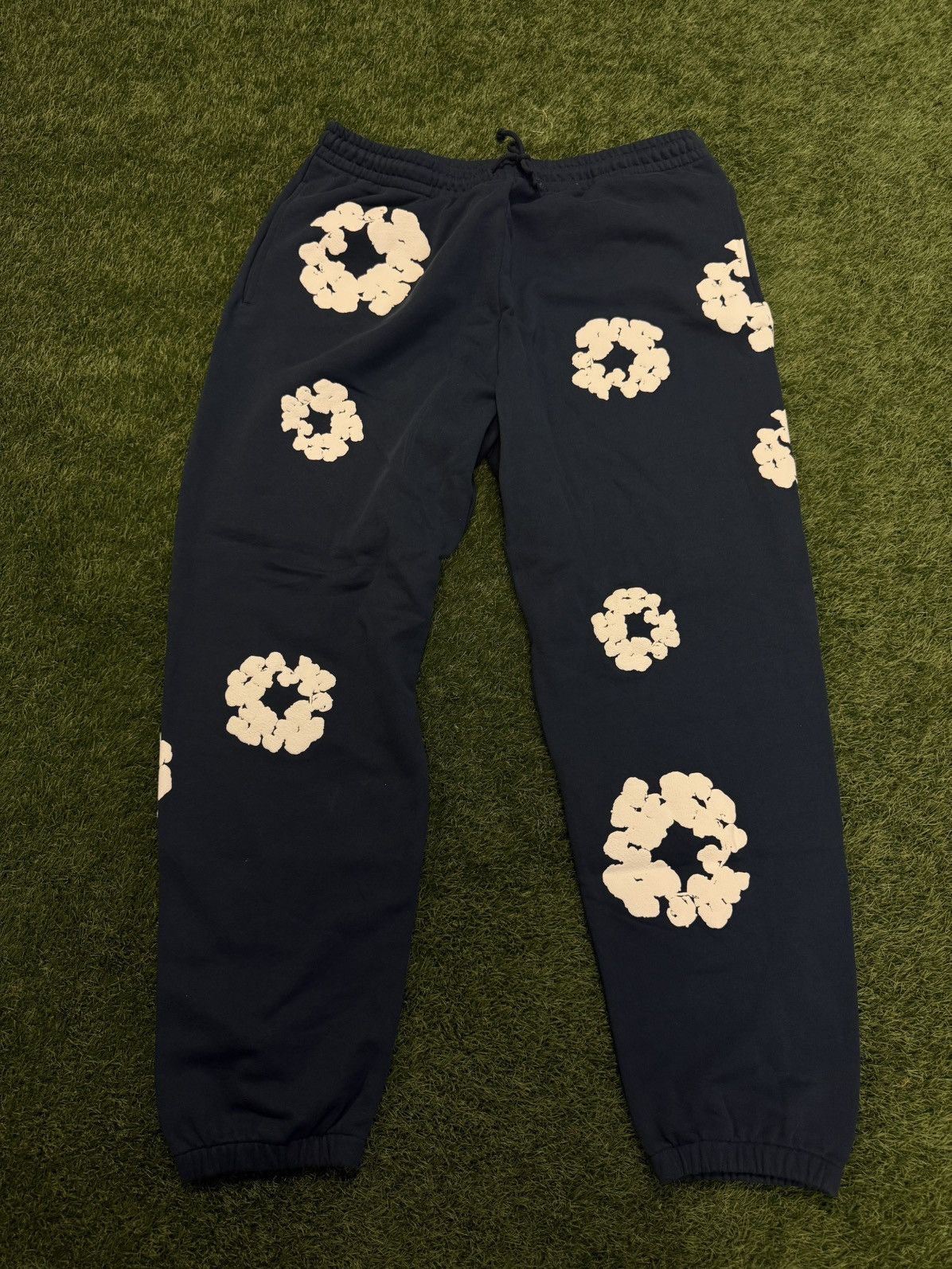 DENIM TEARS Denim Tears Sweatpants OG Size XXL New Blue Size US 30 / EU 46 - 1 Thumbnail