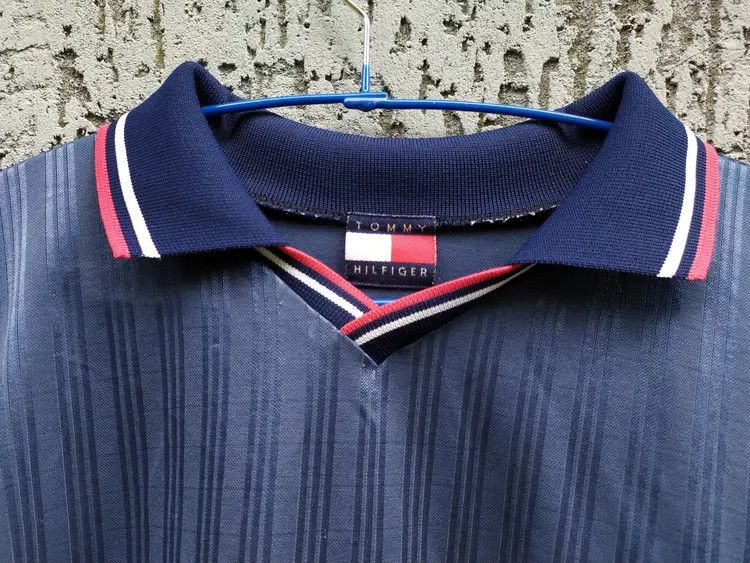 Tommy Hilfiger Vintage Tommy Hilfiger Usa logo T-Shirt Size US XL / EU 56 / 4 - 6 Thumbnail