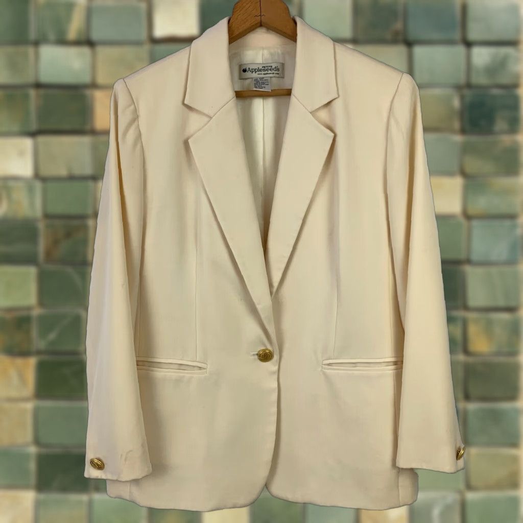 Vintage VINTAGE Petite Yellow Wool Blazer Skirt Suit Womens 12P Blazer Jacket Skirt Set 2 Piece Wool 100% Acetate Lining Yellow 12P Womens Size 34" / US 12 / IT 48 - 1 Thumbnail