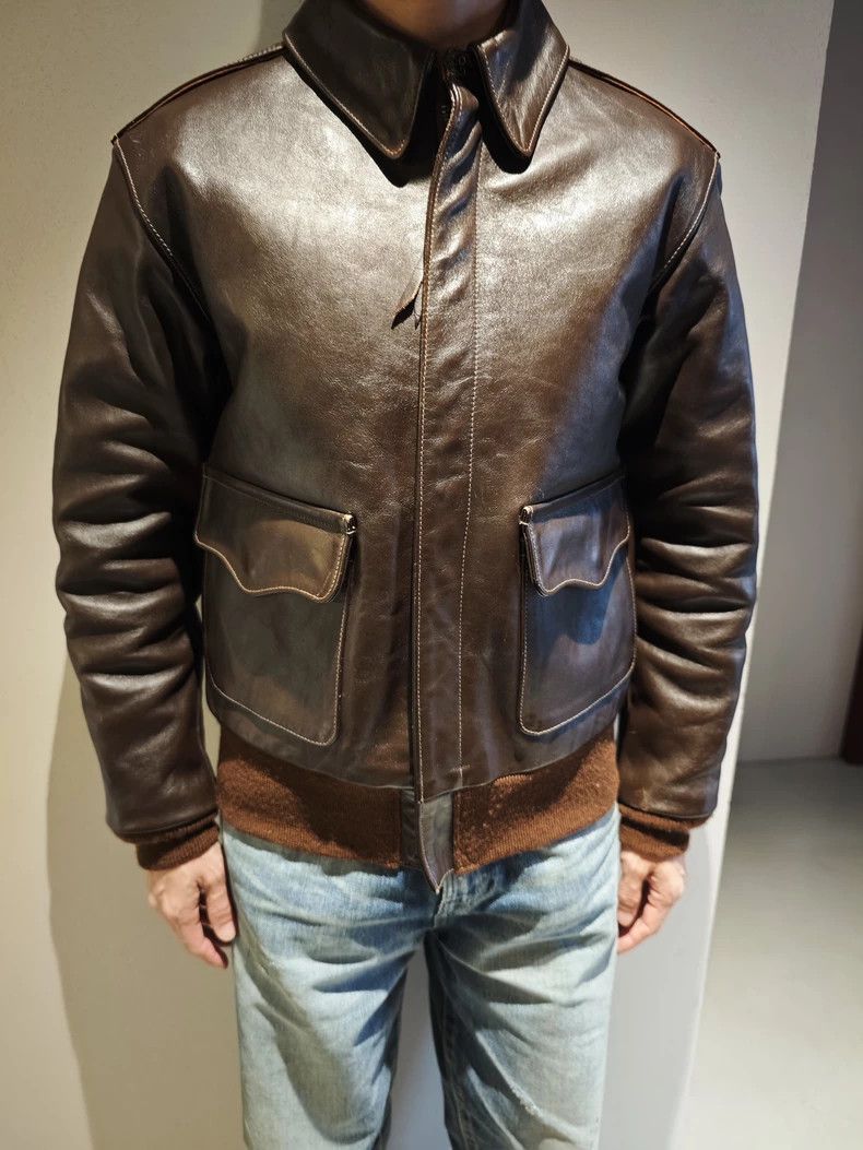 The Real McCoy's The Real McCoy's A2 flight jacket made of horse leather, le Size US S / EU 44-46 / 1 - 2 Thumbnail