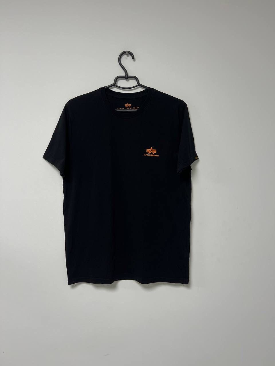 Alpha Industries Alpha Industries Small logo T shirt Short sleeve Black Y2k L Size US L / EU 52-54 / 3 - 5 Thumbnail