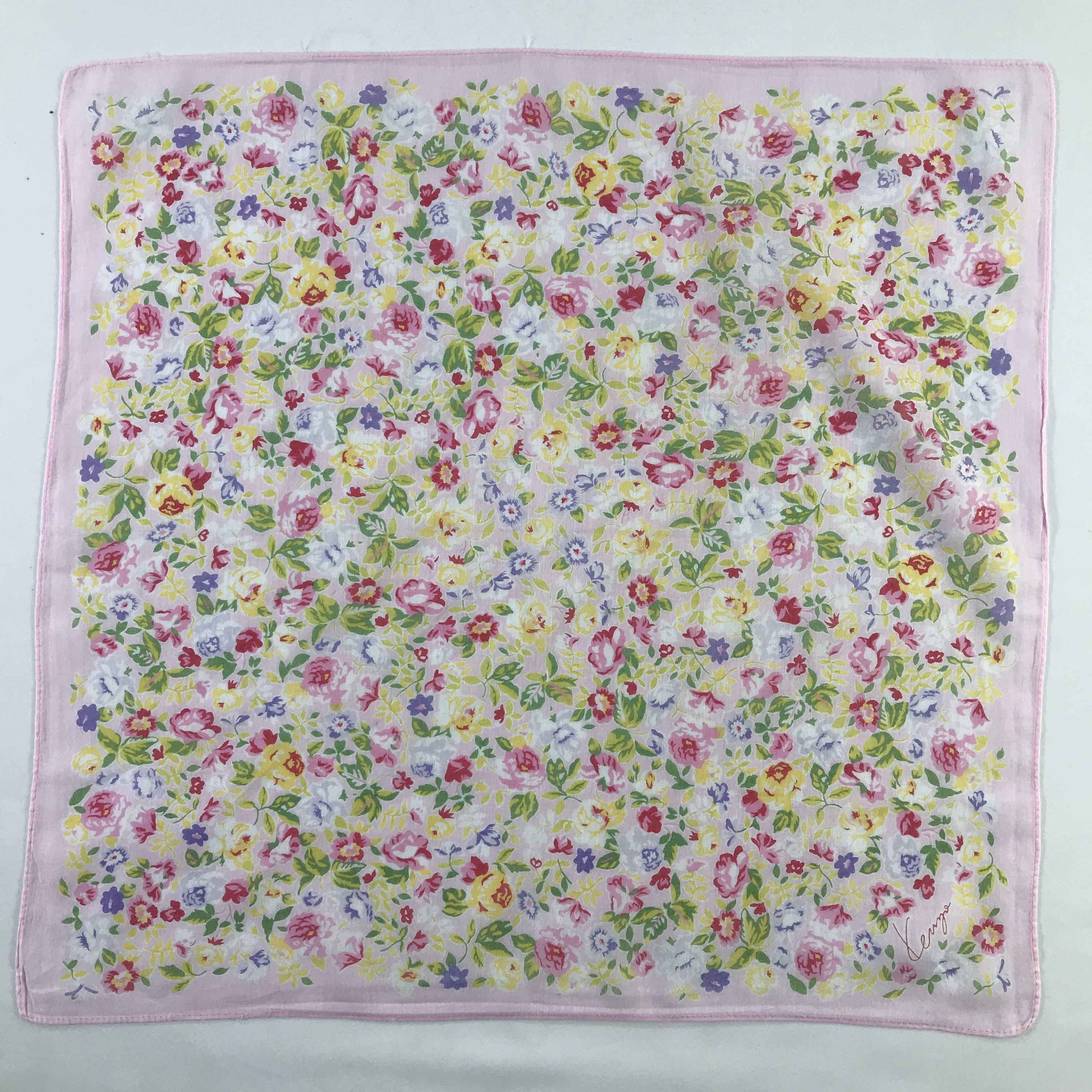 Kenzo × Vintage Kenzo Bandana / Handkerchief / Neckerchief - S430 Size ONE SIZE - 1 Thumbnail