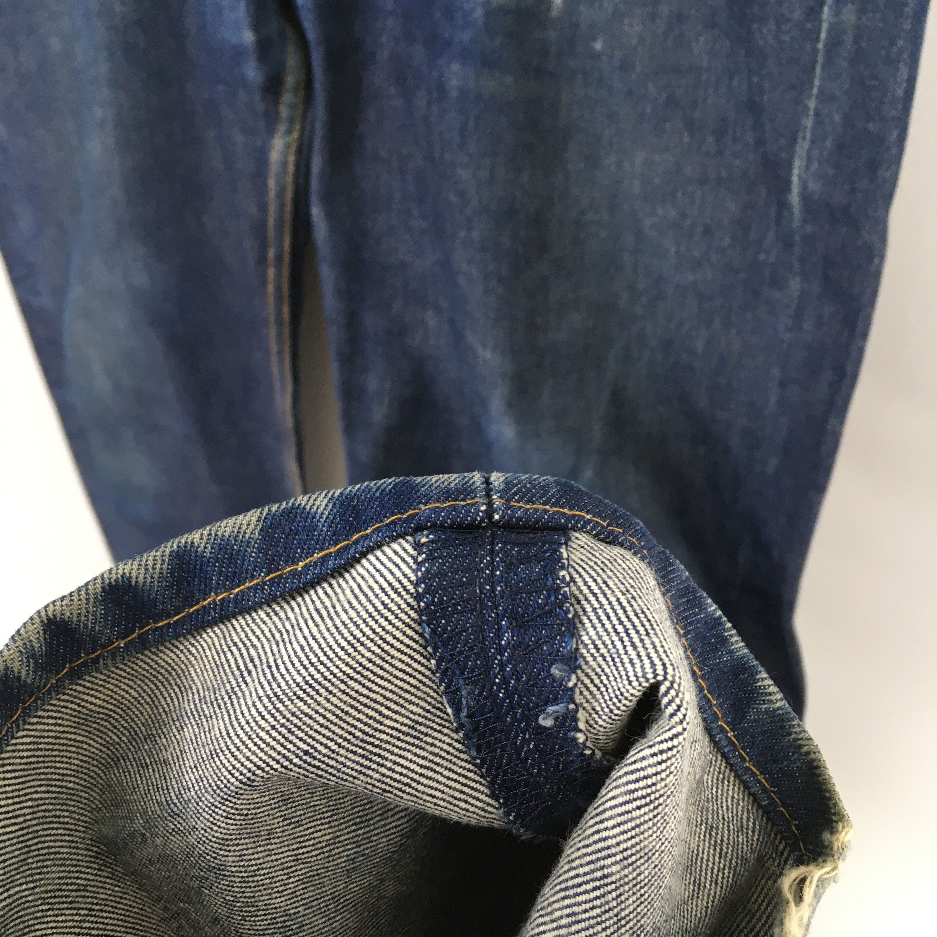 Levi's Size 32x30.5 Vintage 90s Levi's 501 Faded Blue Jeans S428 Size US 32 / EU 48 - 5 Thumbnail