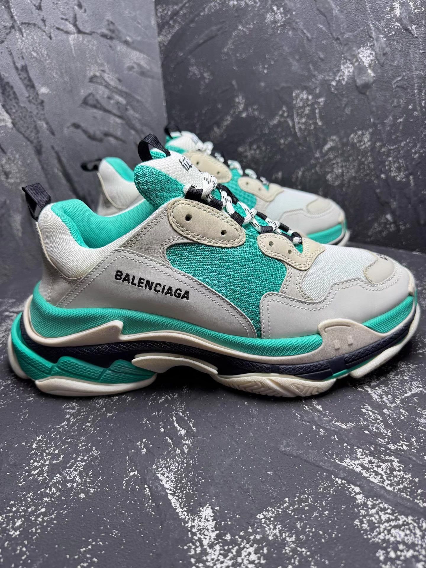 Balenciaga Balenciaga Triple S White & Green, Lake Green Q10 Size US 9.5 / EU 42-43 - 6 Thumbnail
