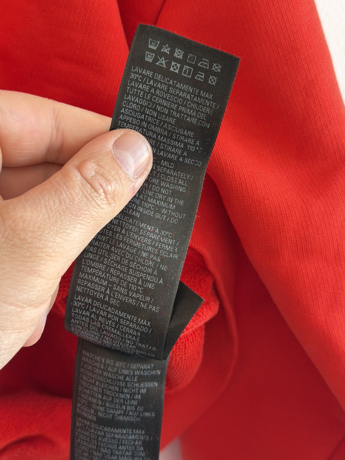 Balenciaga × Under Armour *RARE* BALENCIAGA DEMNA UNDER ARMOUR REGULAR FIT HOODIE RED Size US XXS / EU 40 - 16 Thumbnail