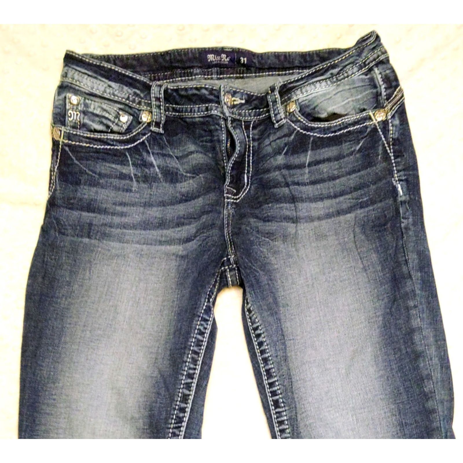 Miss Me Miss Me Rhinestone Embellished Size 31 Signature Straight Low Rise Jeans 33x31 Blue Denim Wild Western Cowboy Rock 5-Pocket Womens Jeans Size 24" / US 00 / IT 34 - 4 Thumbnail