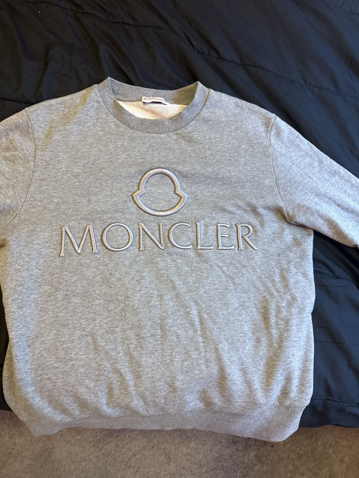 Moncler Moncler Grey Logo Embroidered Sweatshirt Size US M / EU 48-50 / 2 - 1 Thumbnail