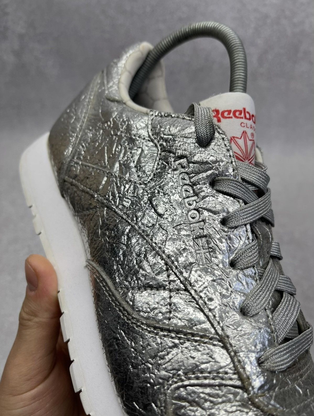 Reebok Womens Reebok Classic HD Leather Sneakers Silver Metallic Size US 8.5 / IT 38.5 - 7 Thumbnail