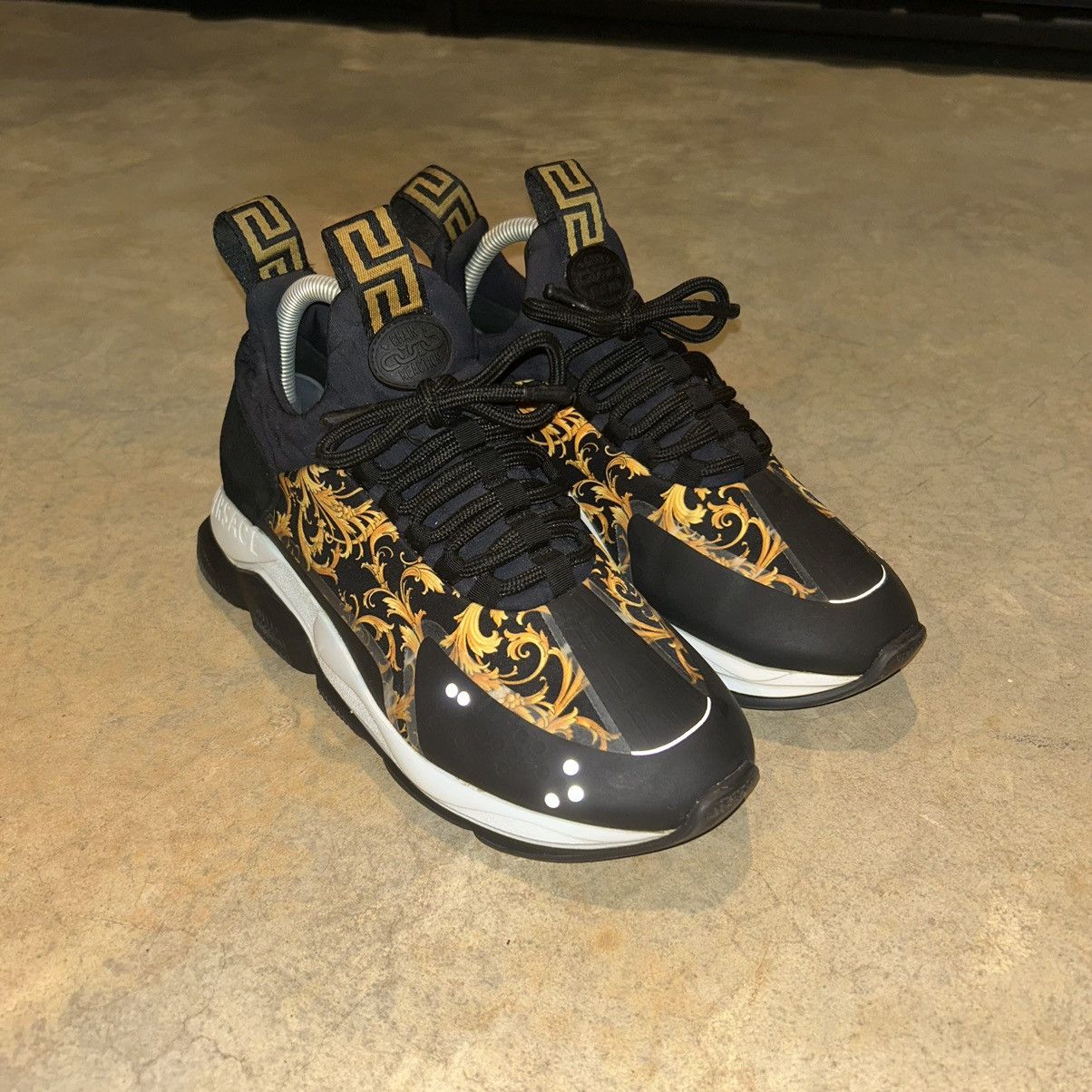 Designer × Versace Versace Cross Chainer Baroque Print Gold Black Shoes EU 40.5 Size US 7.5 / EU 40-41 - 10 Thumbnail