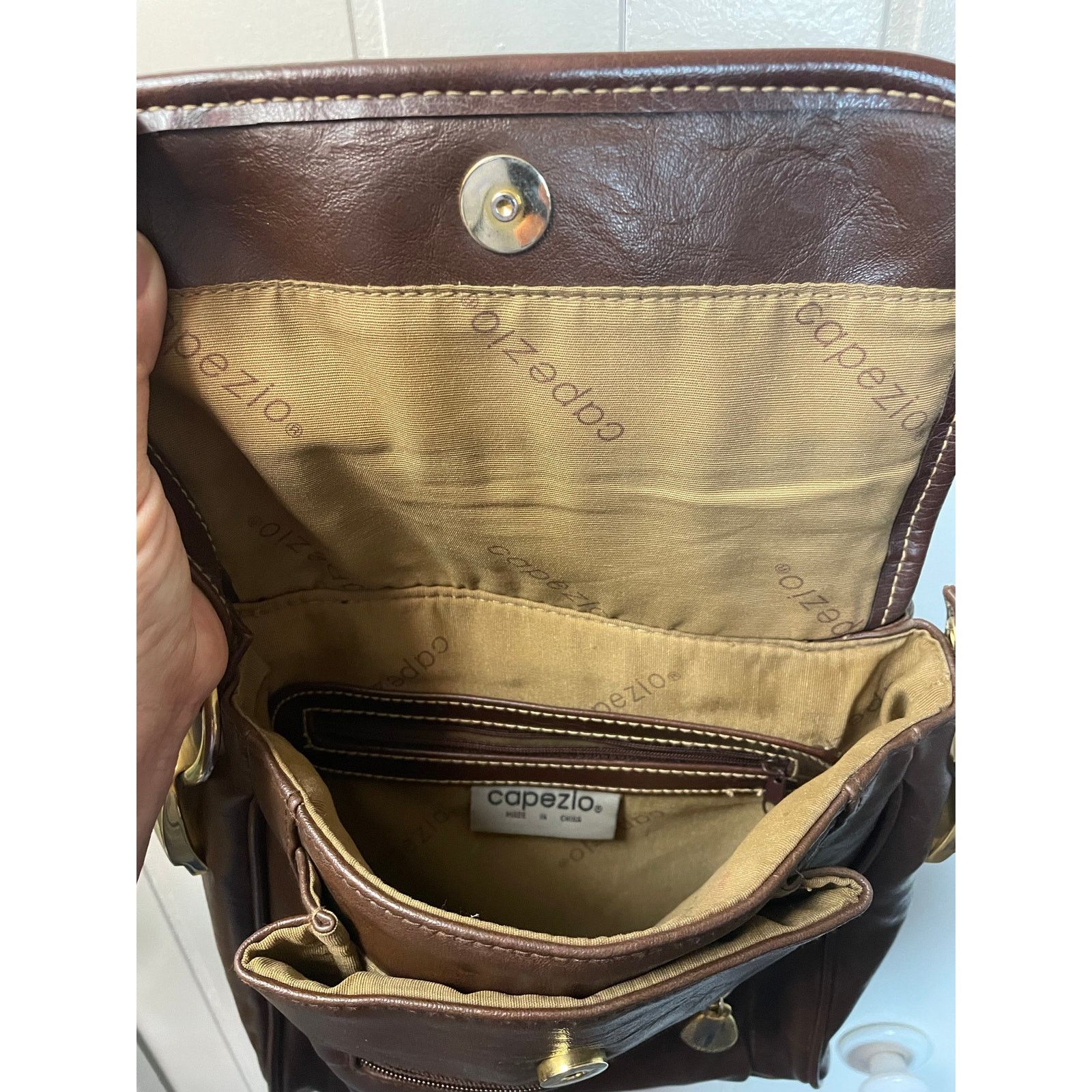Other Preloved Vintage Genuine Leather Brown purse/crossbody bag Size ONE SIZE - 4 Thumbnail