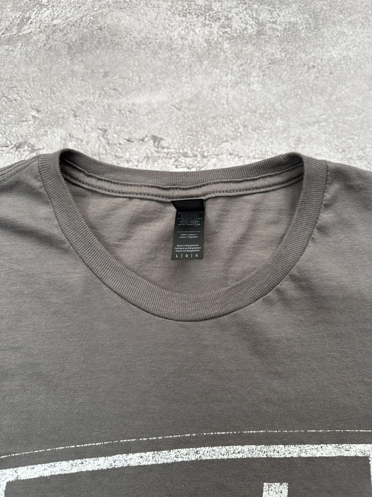 Band Tees Oasis Definitely Maybe T-Shirt Men’s Cotton Size L 2024 Size US L / EU 52-54 / 3 - 5 Thumbnail