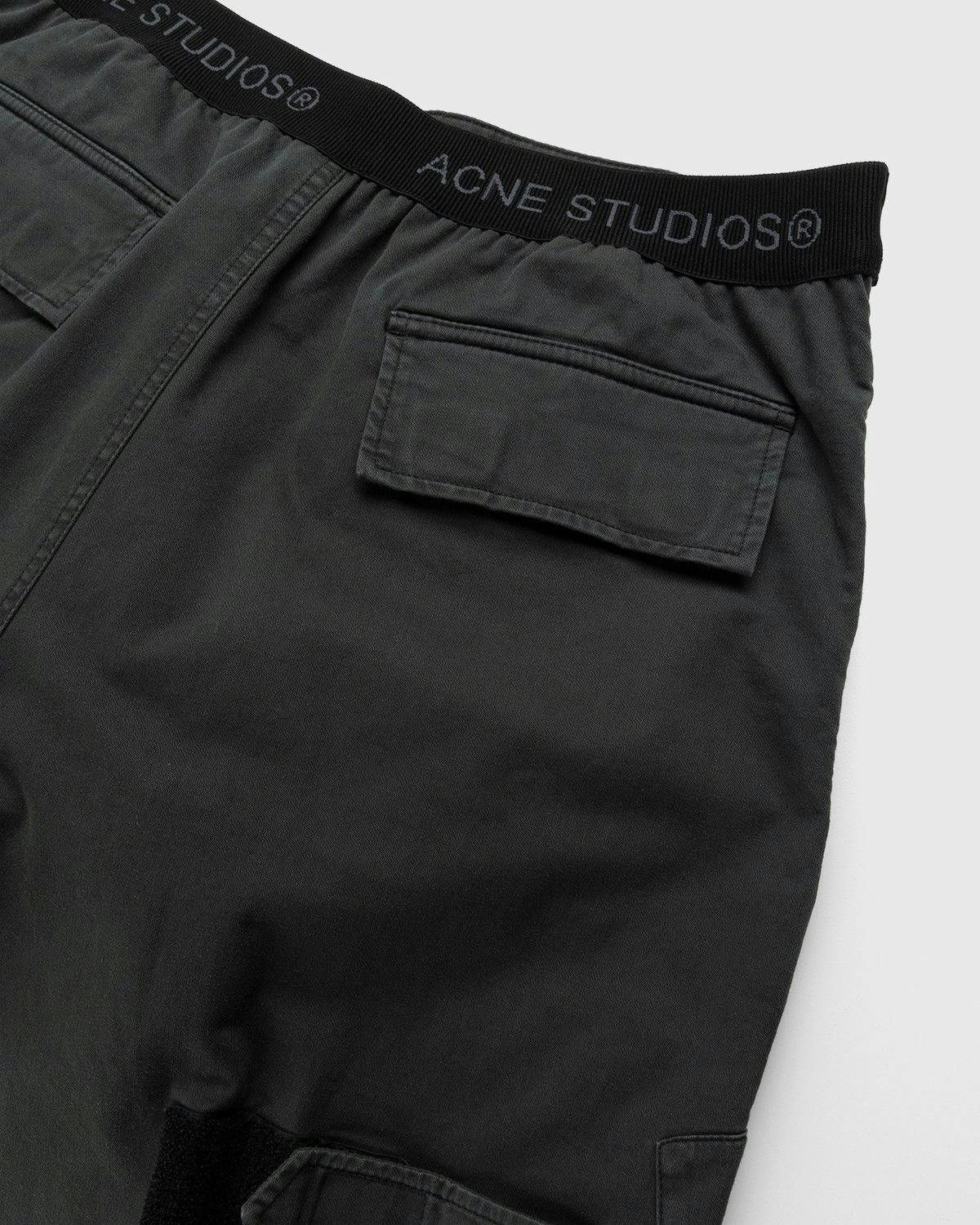 Acne Studios Acne Studios Chevron 6 Pocket Cargo Pants Washed Anthracite Size US 34 / EU 50 - 7 Thumbnail