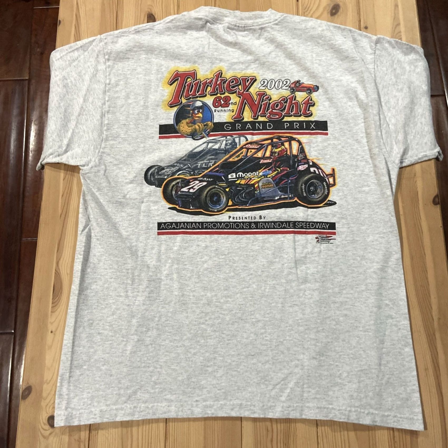Fruit Of The Loom TURKEY NIGHT GRAND PRIX RACING 2002 T-SHIRT IRWINDALE 62nd Running XL Men Gray Graphic Tee Racing Fruit of the Loom XL Size US XL / EU 56 / 4 - 2 Thumbnail