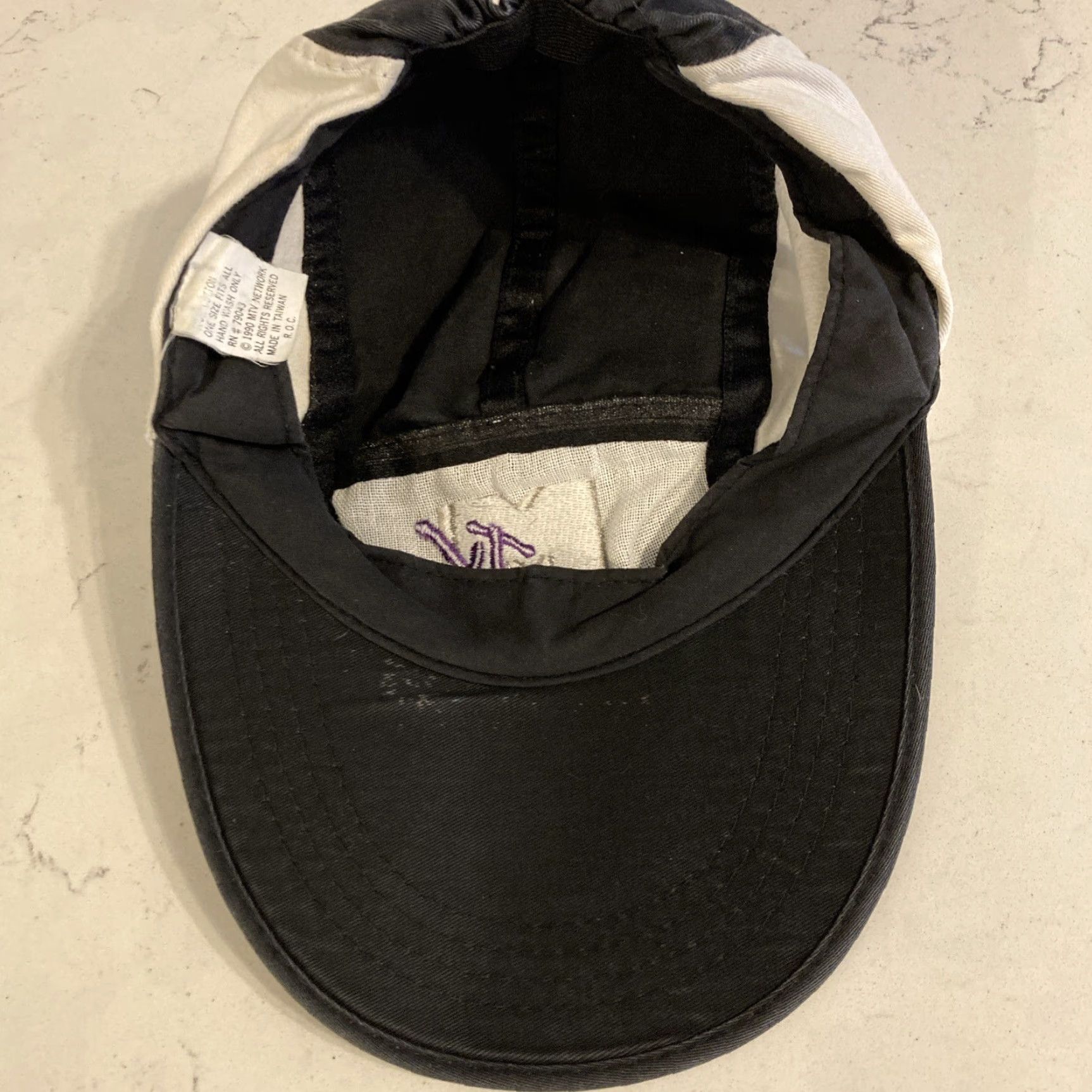 Vintage VINTAGE MTV Music Television 5 Panel Hat Long Bill Purple Black White 90s Mens One Size Black Pattern Solid Stretch Hats Size ONE SIZE - 6 Thumbnail