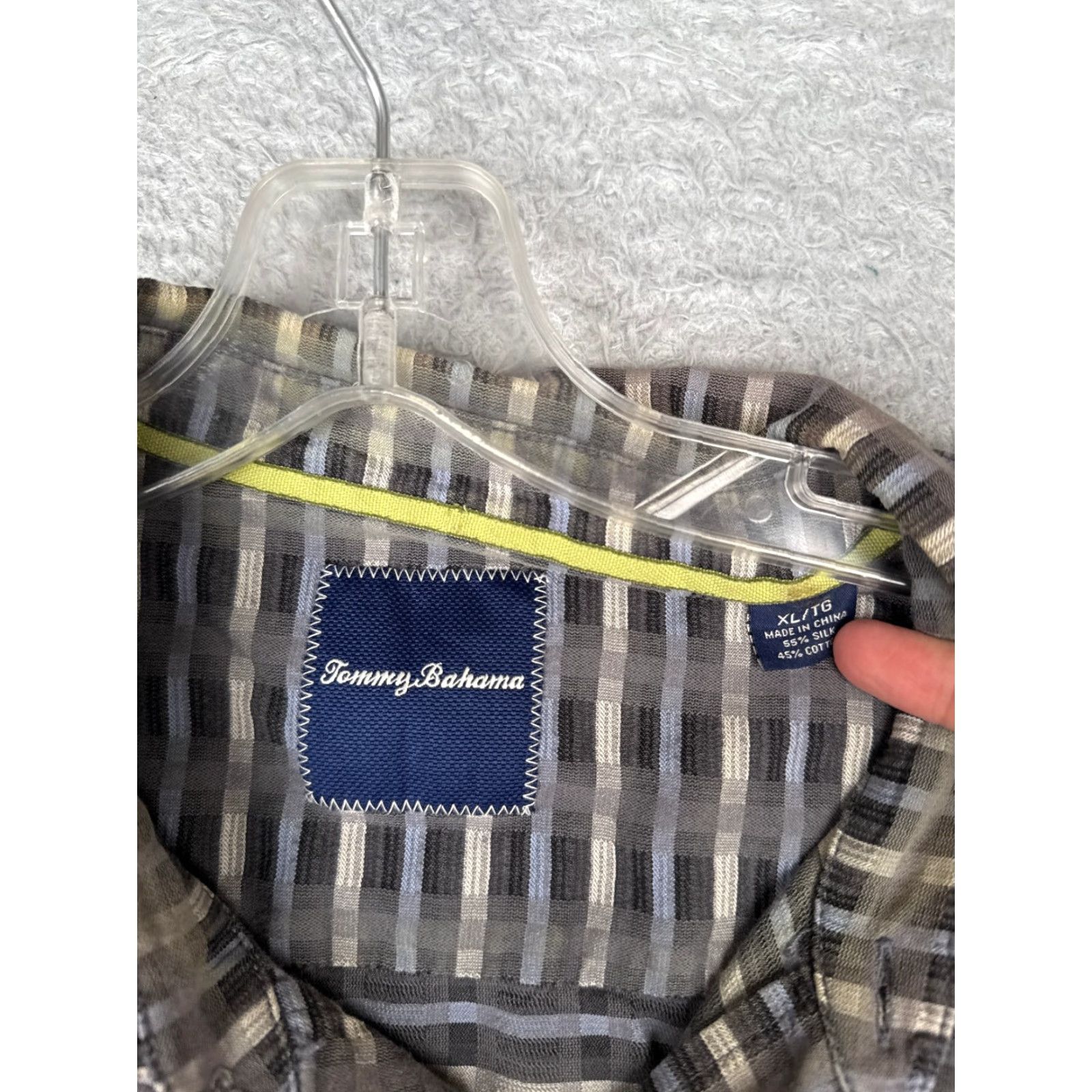 Tommy Bahama VINTAGE Tommy Bahama Shirt Men XL Gray Plaid Silk Blend Button Up Hawaiian READ Size US XL / EU 56 / 4 - 7 Thumbnail