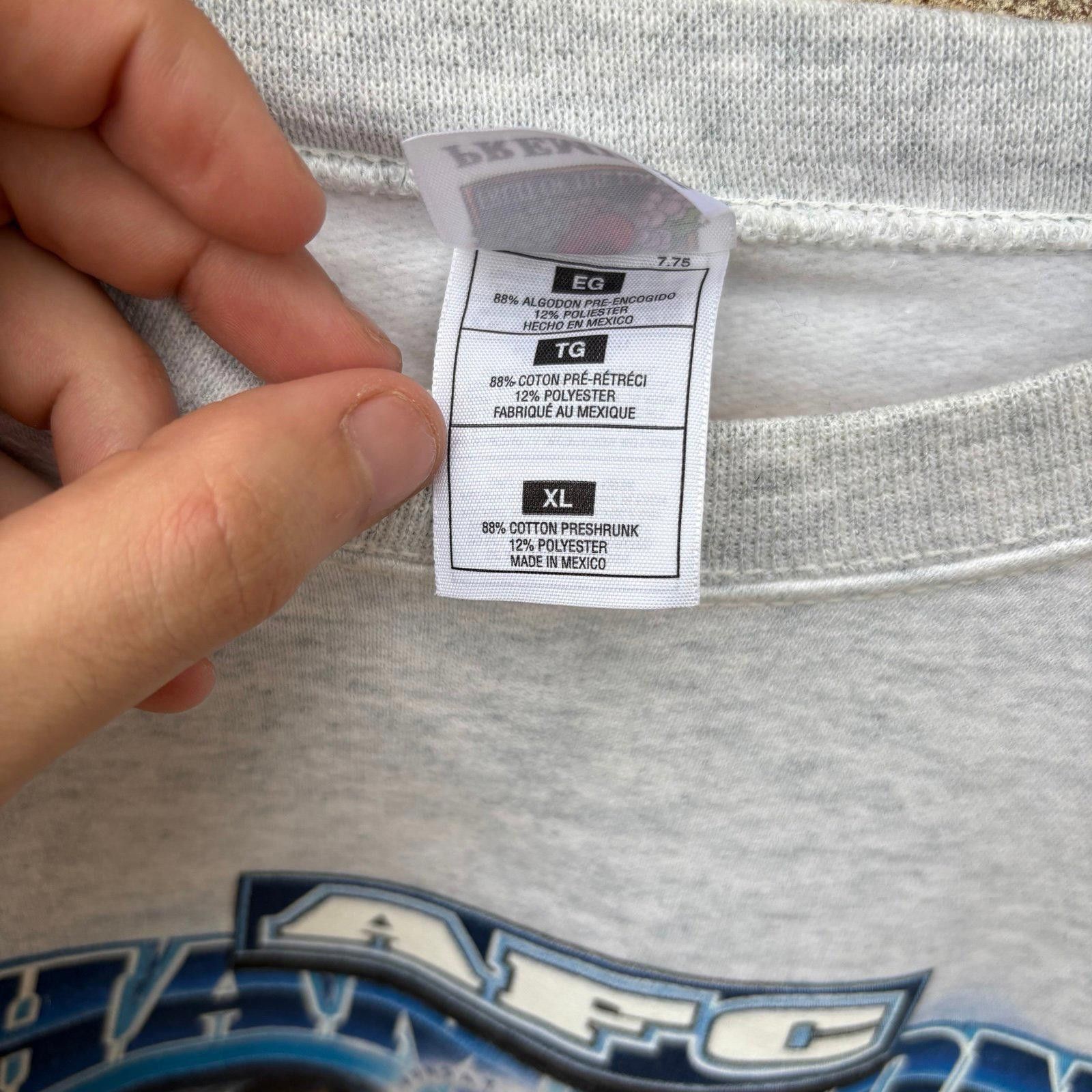 Fruit Of The Loom Vintage Tennessee Titans SB caricature sweatshirt Size US XL / EU 56 / 4 - 5 Thumbnail