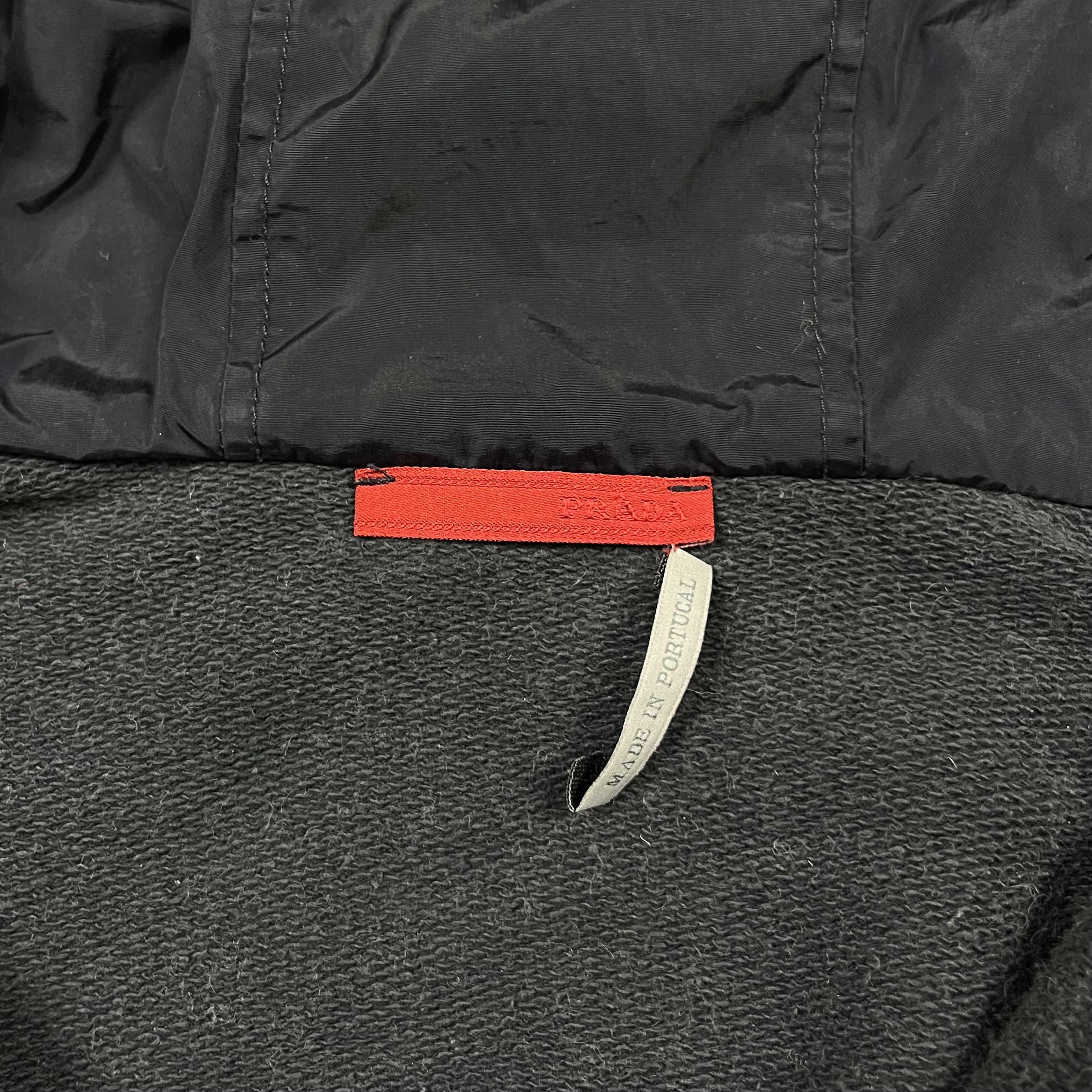 Prada VTG Y2K Prada Full Zip Hooded Sweatshirt Black Blue Nylon Size M / US 6-8 / IT 42-44 - 10 Thumbnail