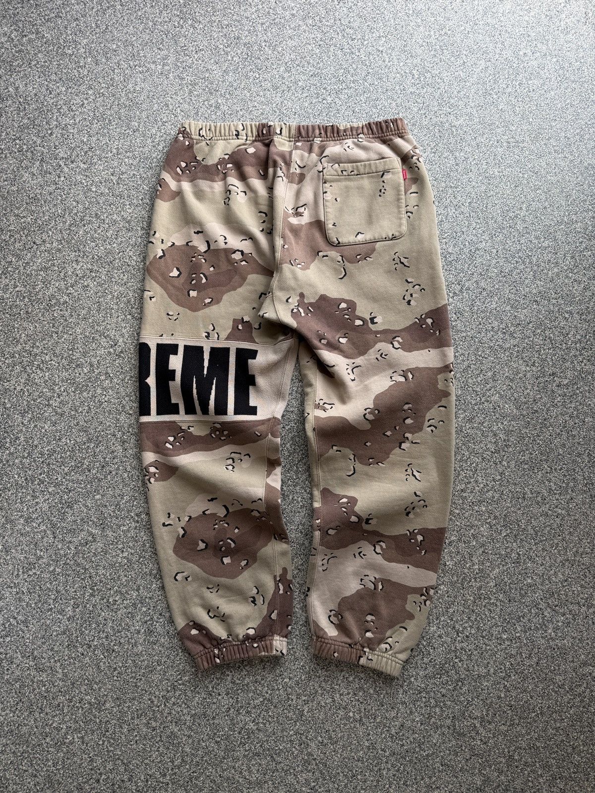 Supreme Supreme Rib Sweatpant Chocolate Chip Camo FW20 size Medium Size 40L - 13 Thumbnail