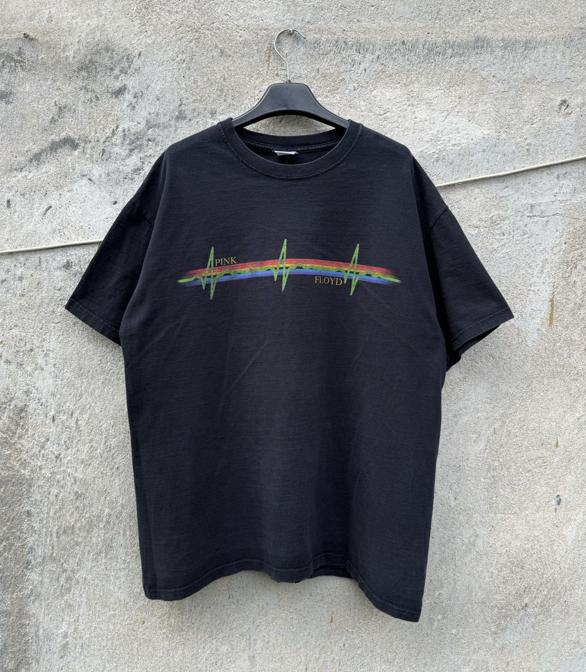 Pink Floyd 00s Pink Floyd Dark Side of the Moon Metal Rock Tees y2k Size US XL / EU 56 / 4 - 1 Thumbnail