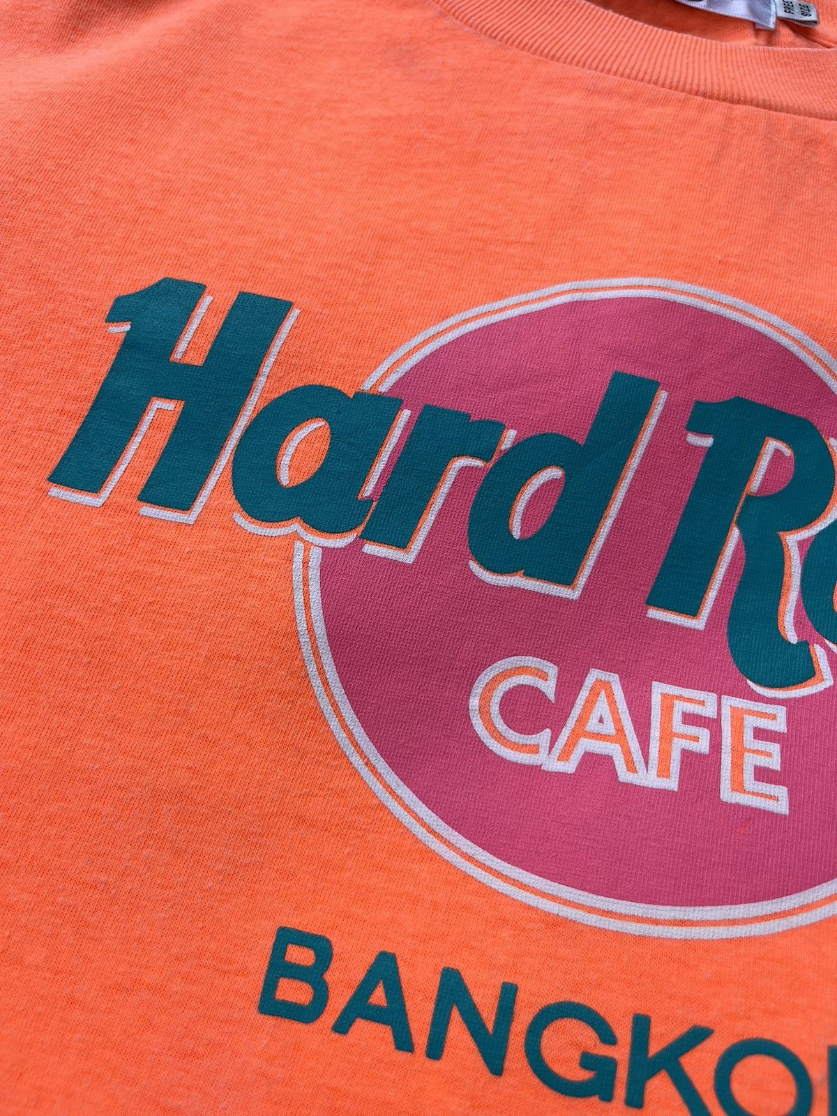Hard Rock Cafe Vintage Hard Rock Cafe Bangkok neon y2k save the planet tee Size US L / EU 52-54 / 3 - 11 Thumbnail