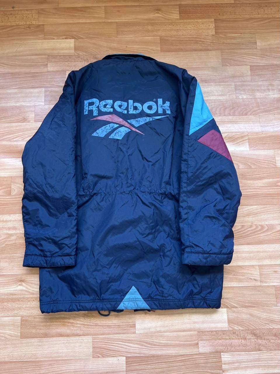 Vintage 195/97 ASTON VILLA FOOTBALL SOCCER BENCH COAT REEBOK JACKET Size US L / EU 52-54 / 3 - 13 Thumbnail