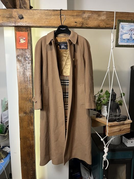 Vintage 90s Burberry's Wool & Camel Hair Beige Coat with Belt