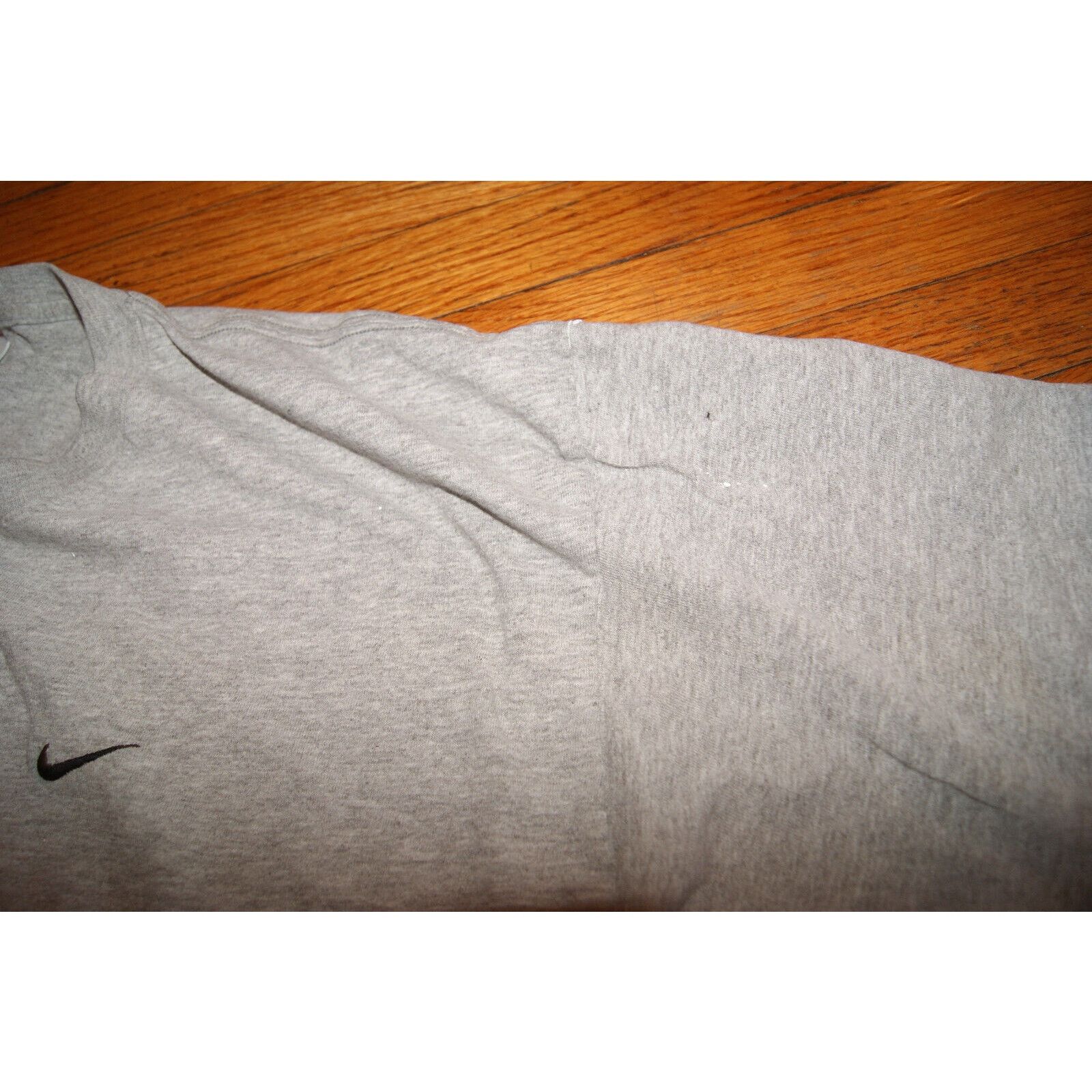 Nike VTG 90s Nike Mini Swoosh T-Shirt Gray Mens Large White Tag Size US L / EU 52-54 / 3 - 6 Thumbnail