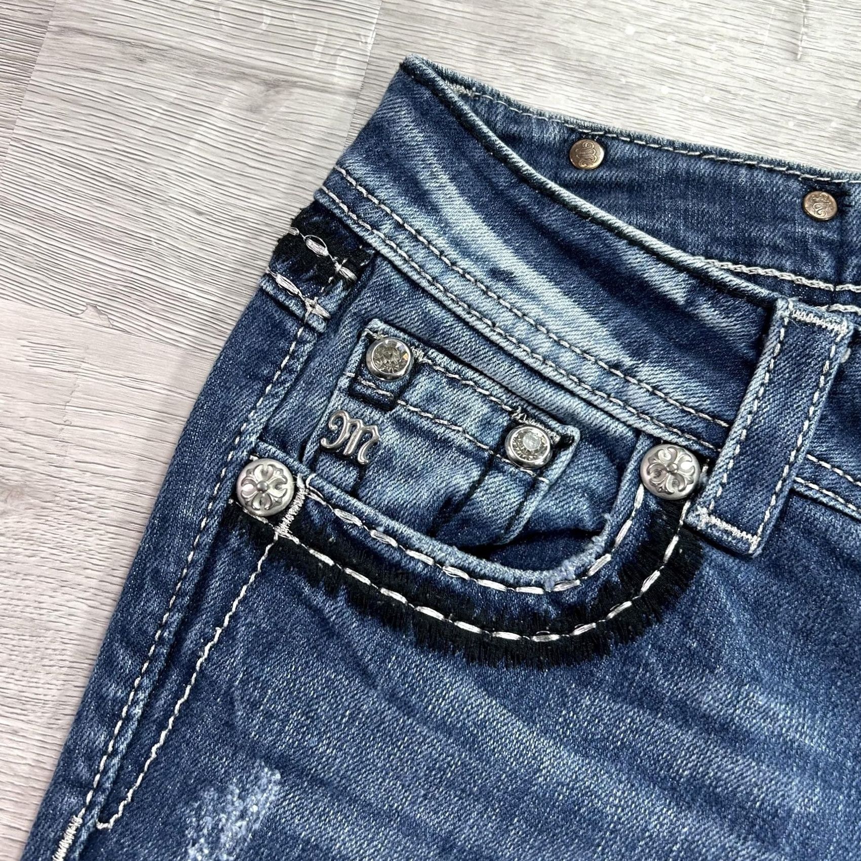 Miss Me Miss Me Jeans Womens 24 Blue Low Rise Cropped Stretch Denim Distressed Rhinestone Studded Pockets 5-Pocket Size 42" / US 20 - 3 Thumbnail