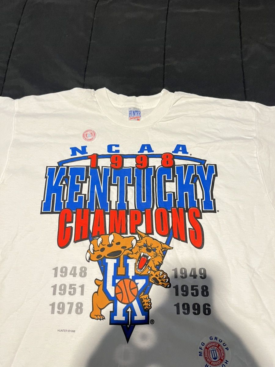 Vintage Vintage Kentucky Tee Sz XL Size US XL / EU 56 / 4 - 2 Thumbnail