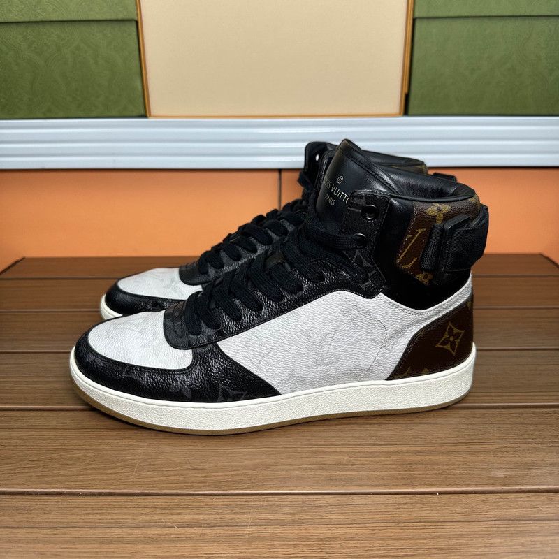 Louis Vuitton Louis Vuitton Rivoli High-Top Fashion Sneakers 0079 Size US 6.5 / EU 39-40 - 1 Thumbnail