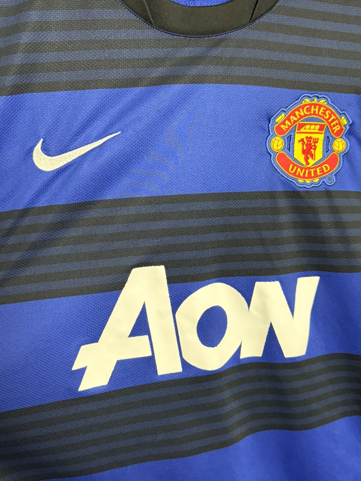 Nike Manchester United 11/12 Away Football Jersey T-Shirt Size US L / EU 52-54 / 3 - 3 Thumbnail
