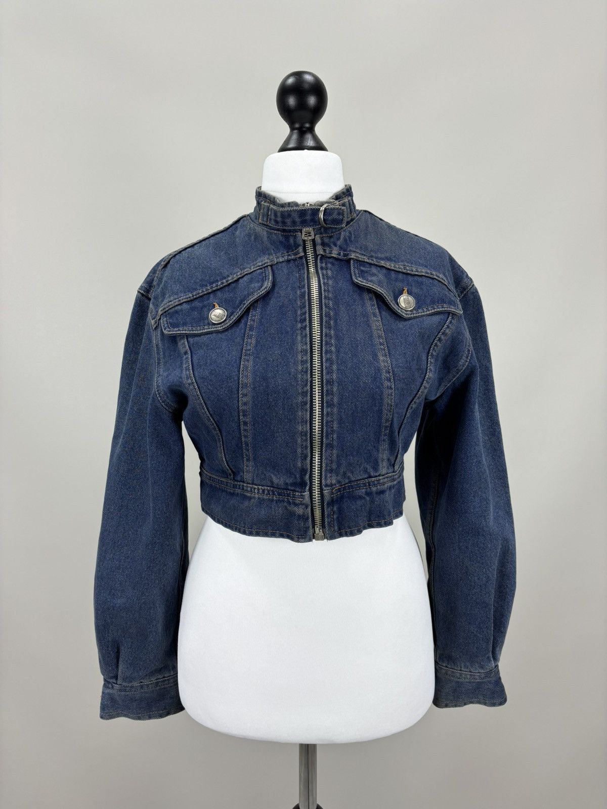 Gianfranco Ferre × Vintage Womens vintage denim jacket Gianfranco Ferre Jeans Size 36 Size XS / US 0-2 / IT 36-38 - 2 Thumbnail