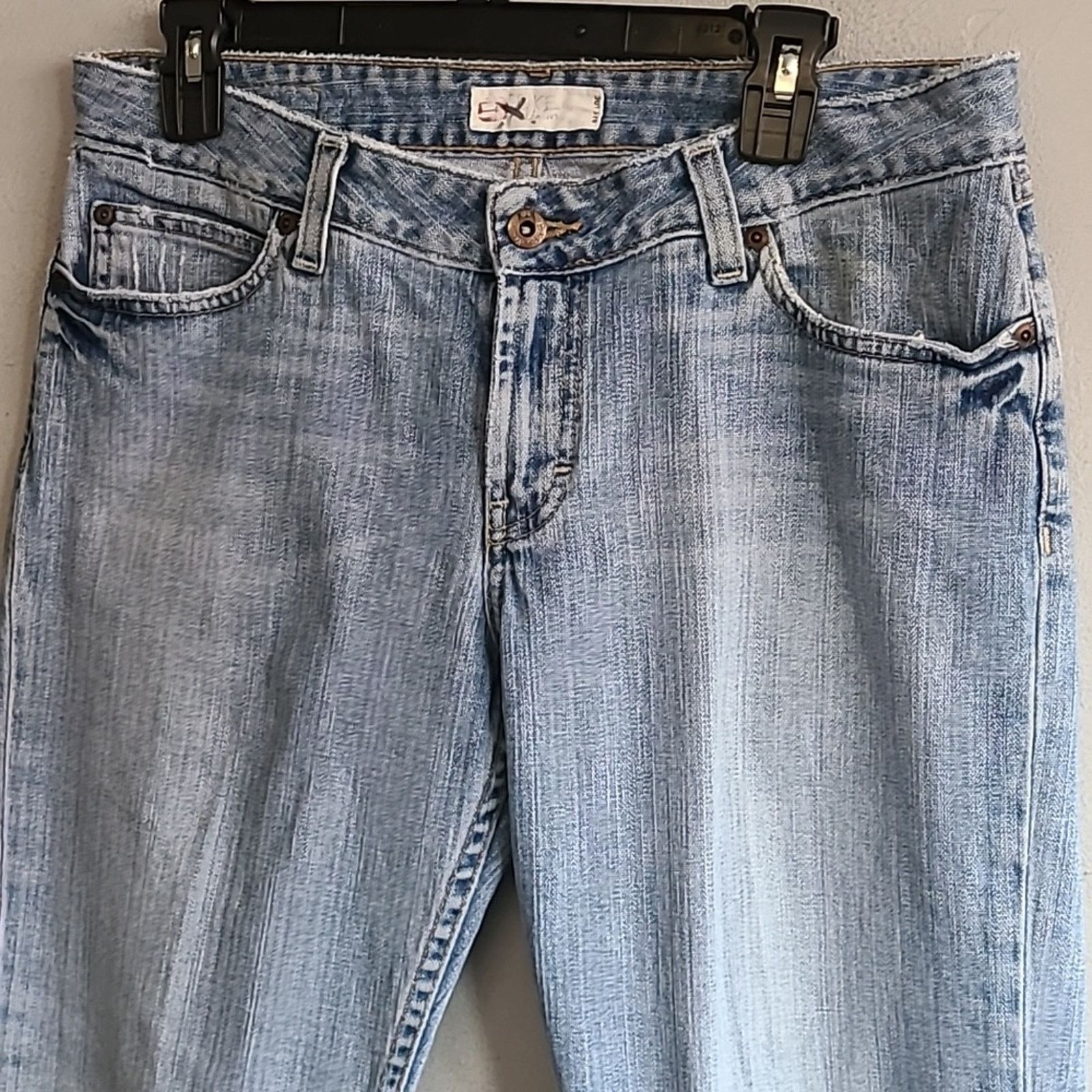 BKE Women's 30" x 31.5" BKE Buckle denim jeans light wash Size 34" / US 12 / IT 48 - 2 Thumbnail